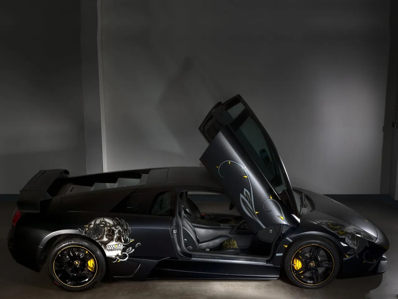 Edo Lamborghini Murcielago LP710 Audigier (2009) – boční profil