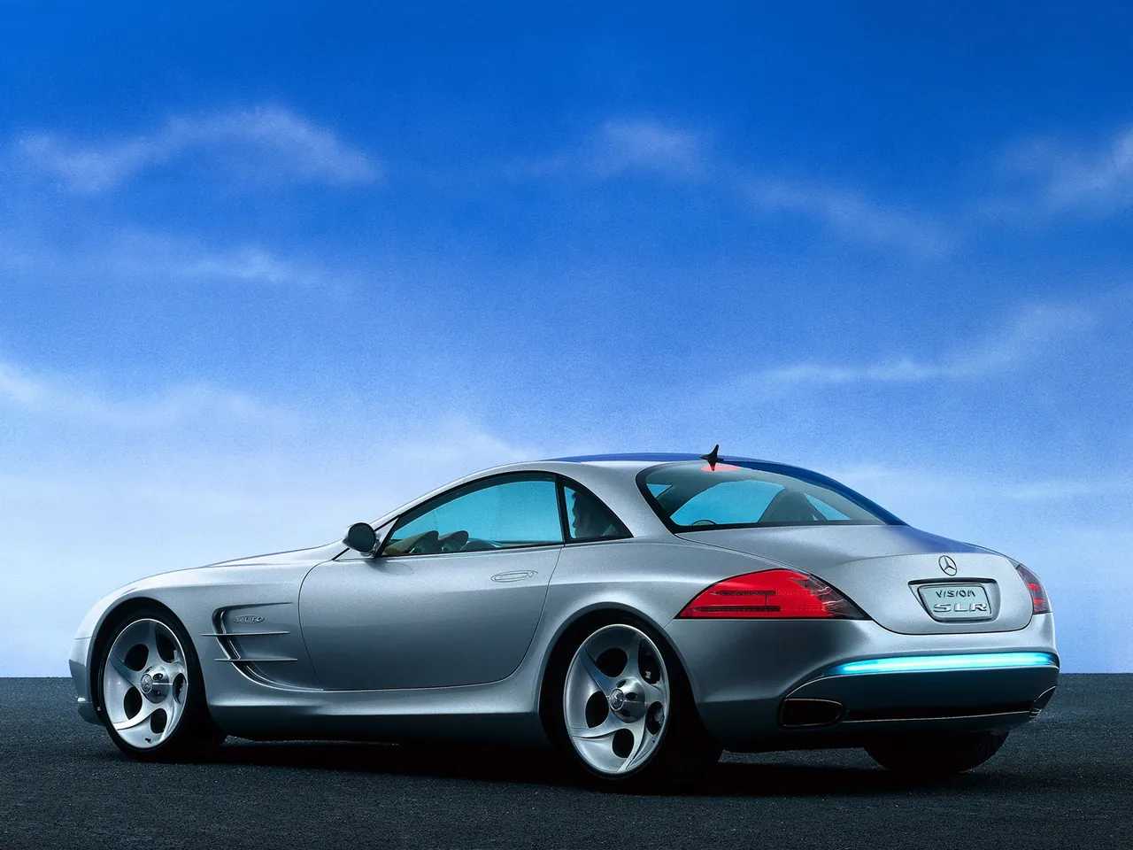 Mercedes-Benz Vision SLR Concept (1999) - Rear Three-Quarter