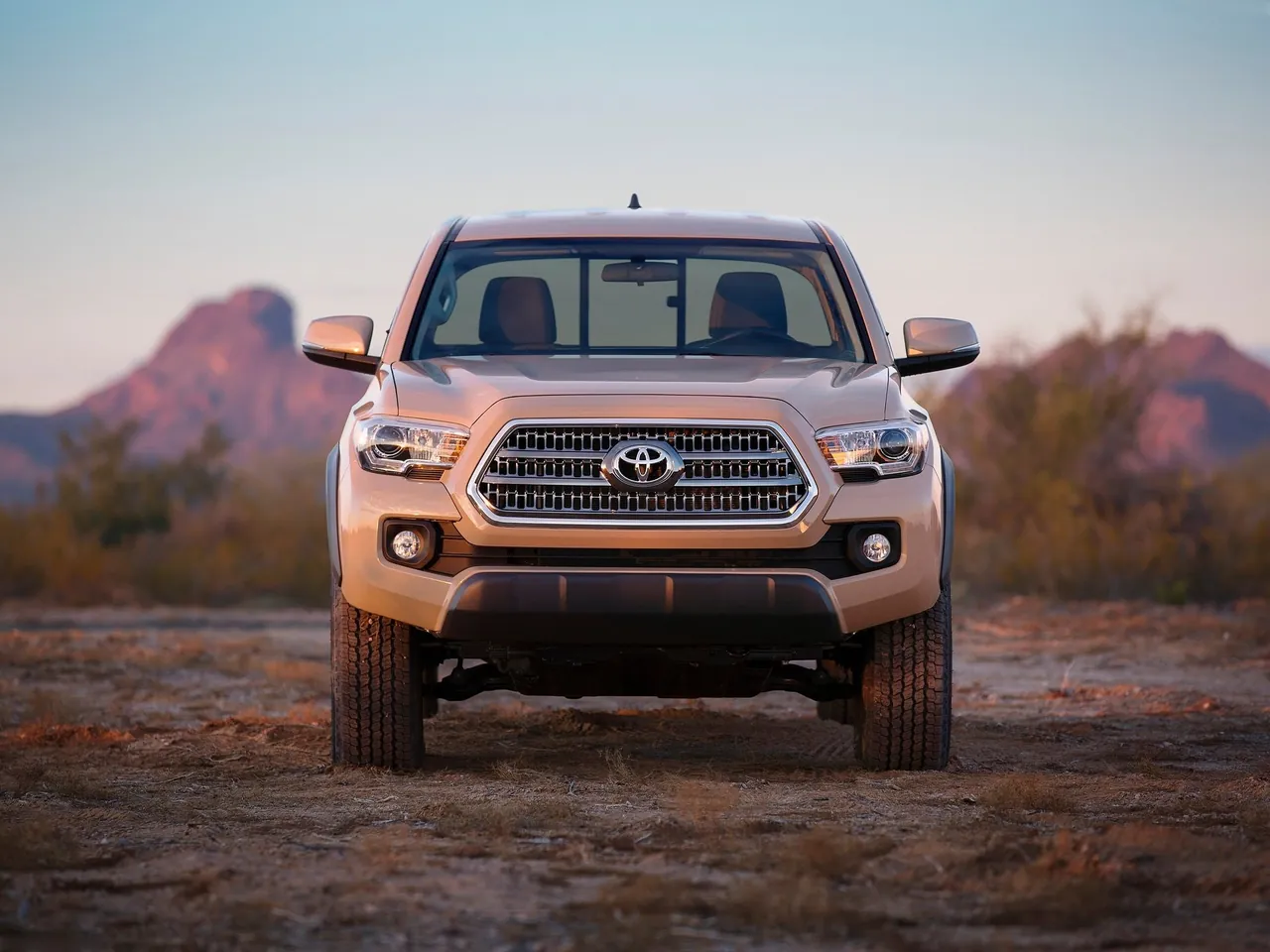 Toyota Tacoma TRD Off-Road (2016) – zepředu