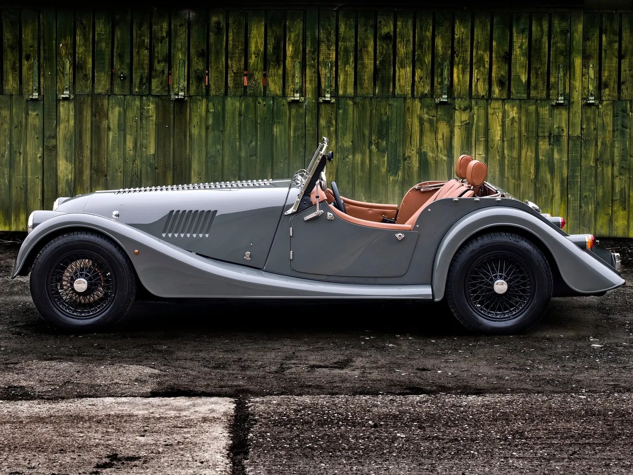 Morgan 4-4 (2012) – boční profil