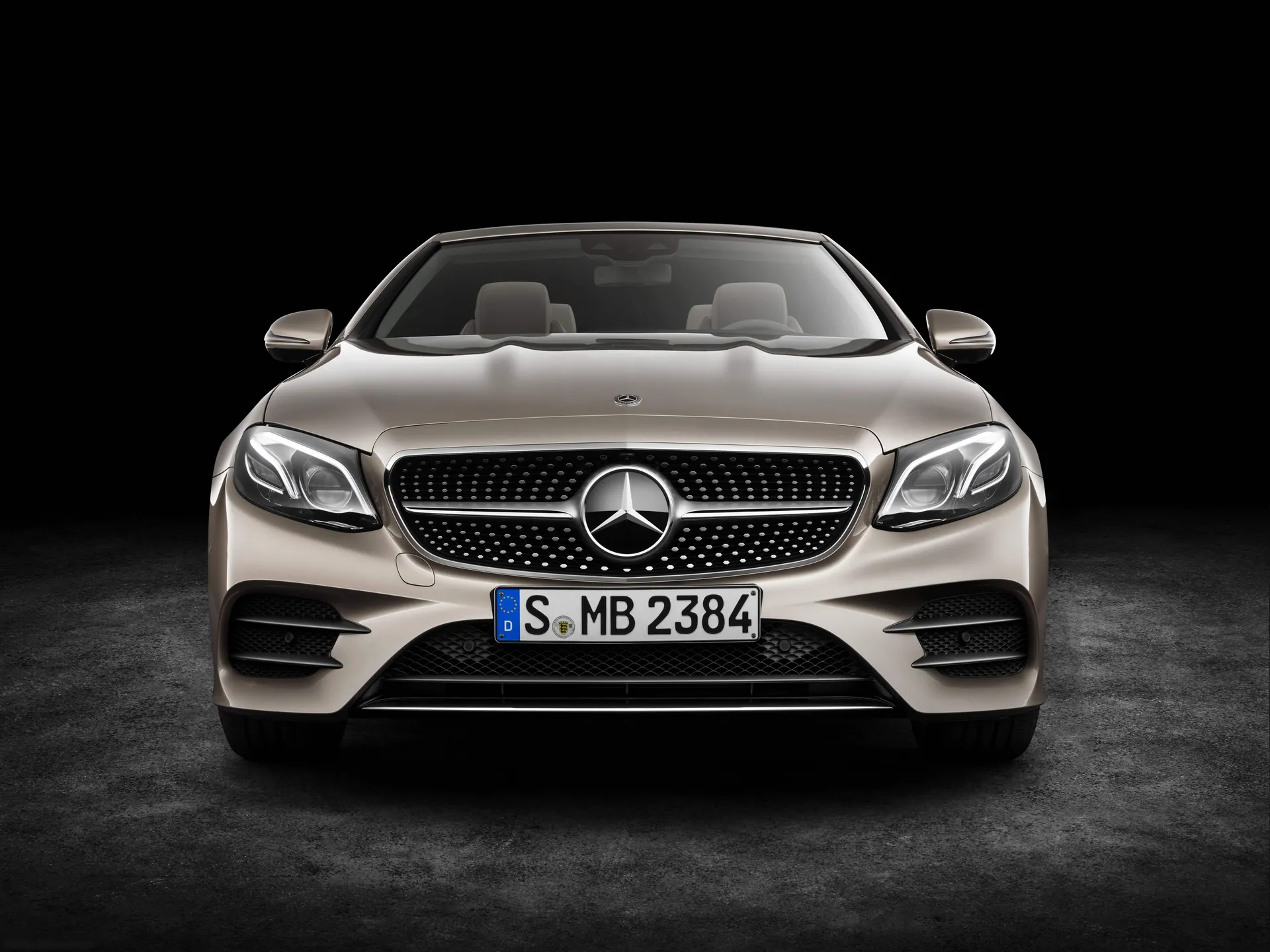 Mercedes-Benz E-Class Cabriolet (2018) – zepředu