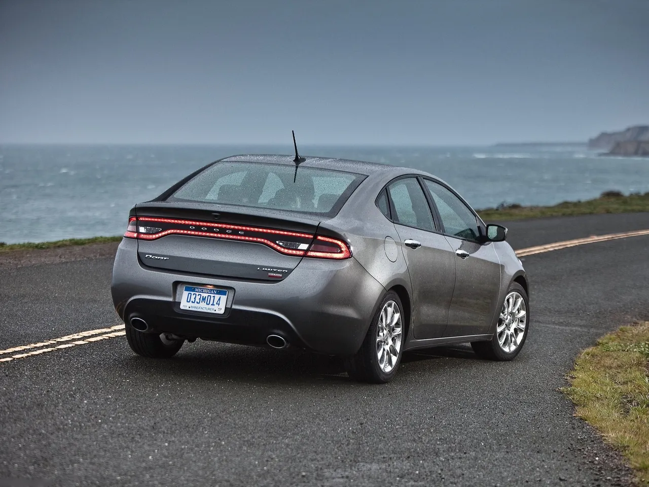 Dodge Dart (2013) – zadní tříčtvrteční pohled