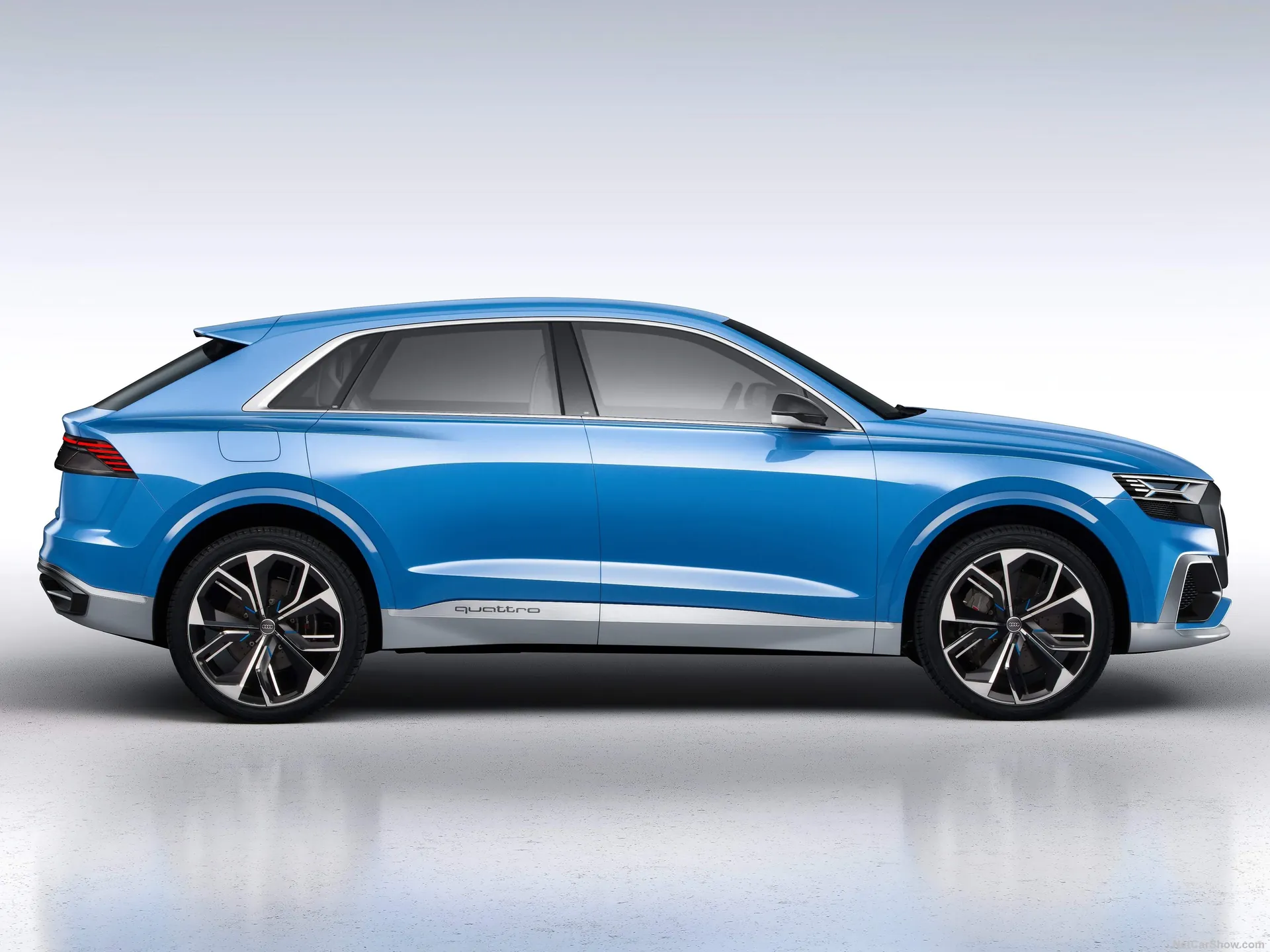 Audi Q8 Concept (2017) – boční profil