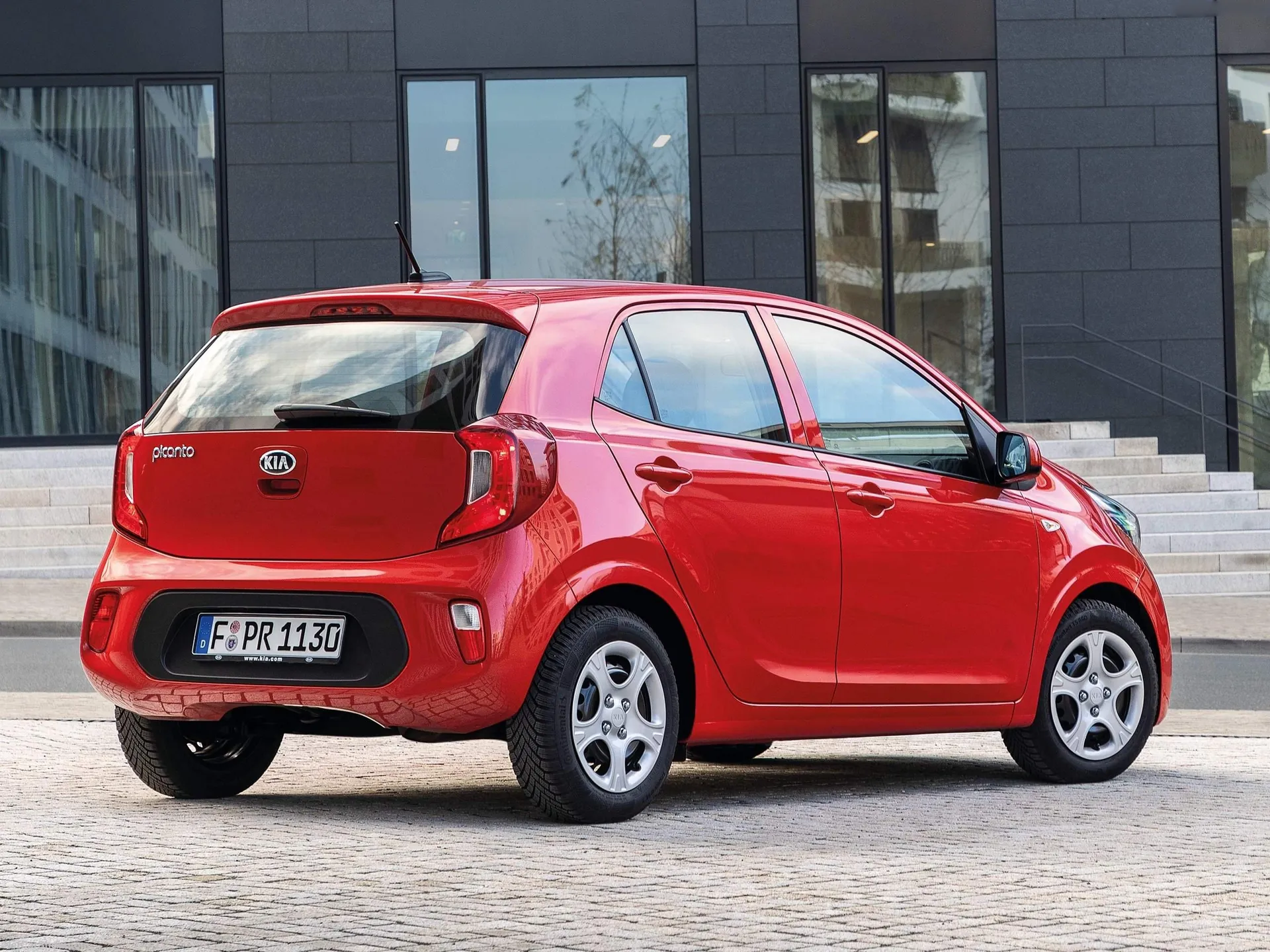 Kia Picanto (2021) – zadní tříčtvrteční pohled