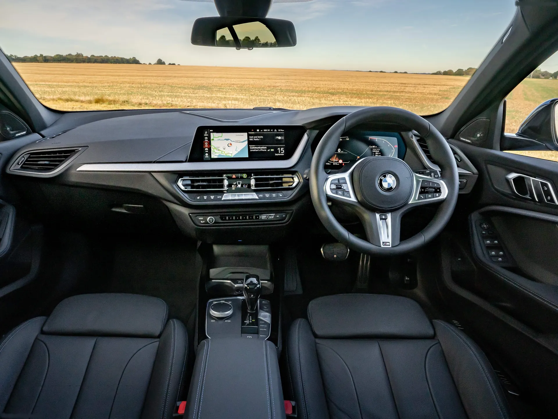 BMW 1-Series [UK] (2020) – interiér