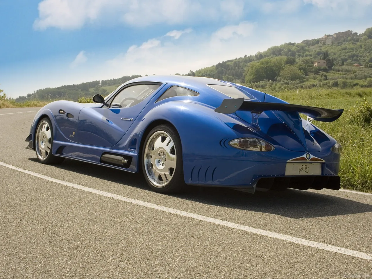 FM Auto Antas V8 GT (2006) – zadní tříčtvrteční pohled