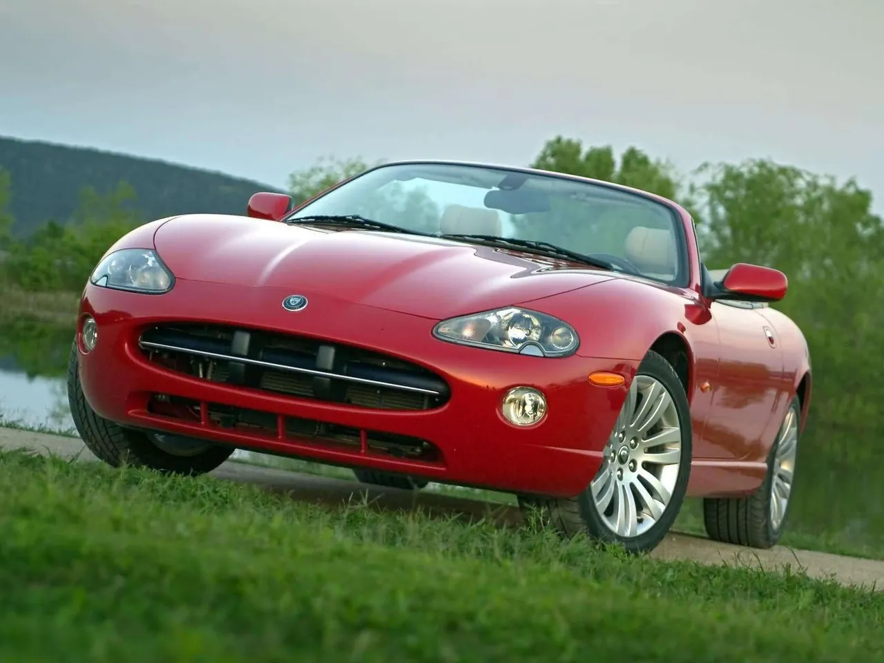 Jaguar XK8 Convertible (2005)
