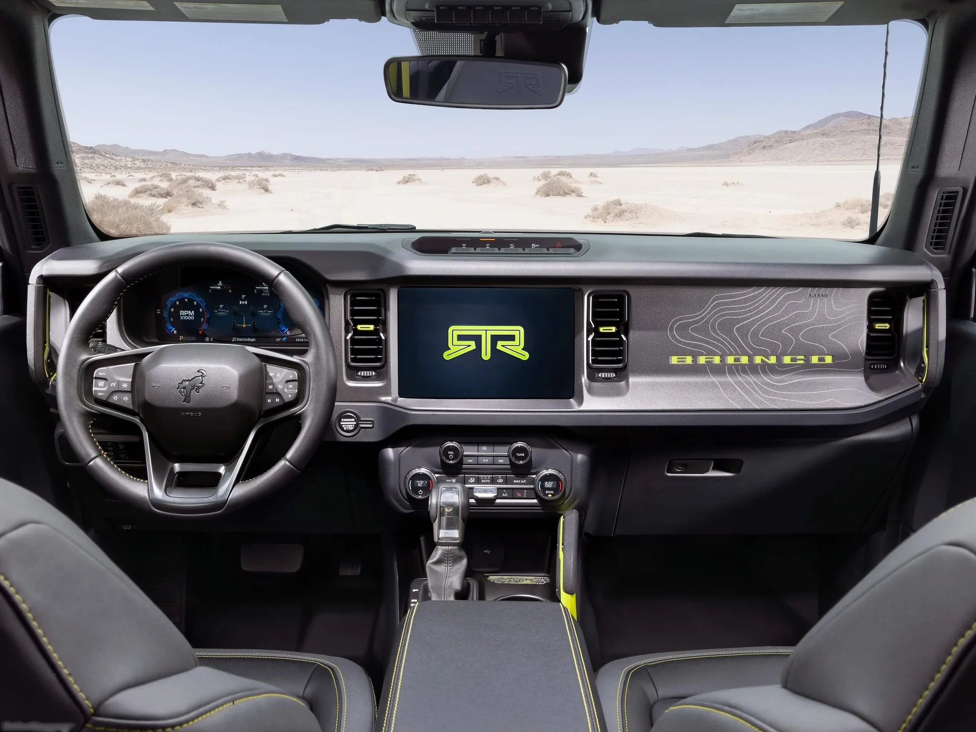 Ford Bronco RTR (2027) – interiér