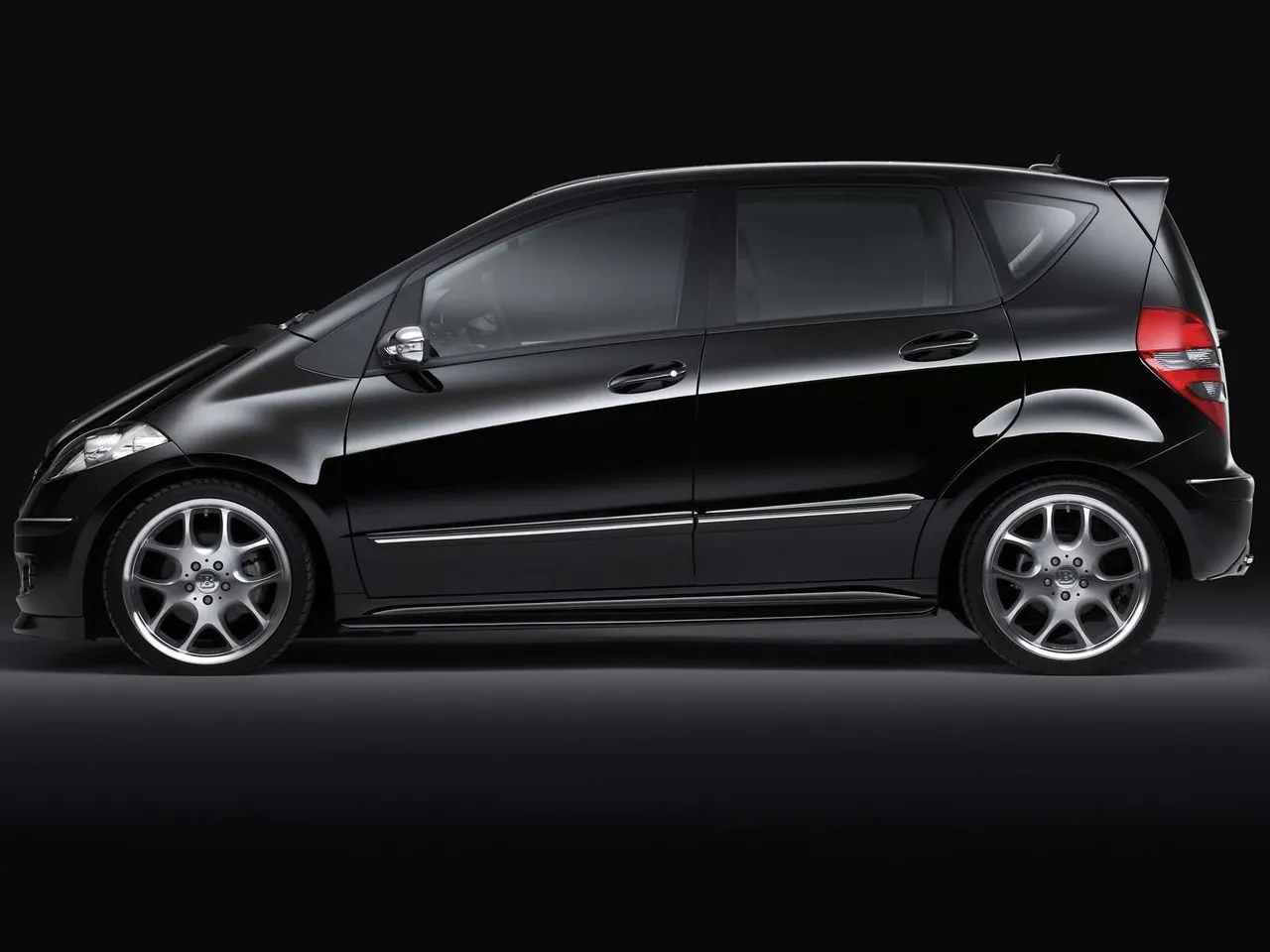 Brabus Mercedes-Benz A-Class (2005) – boční profil