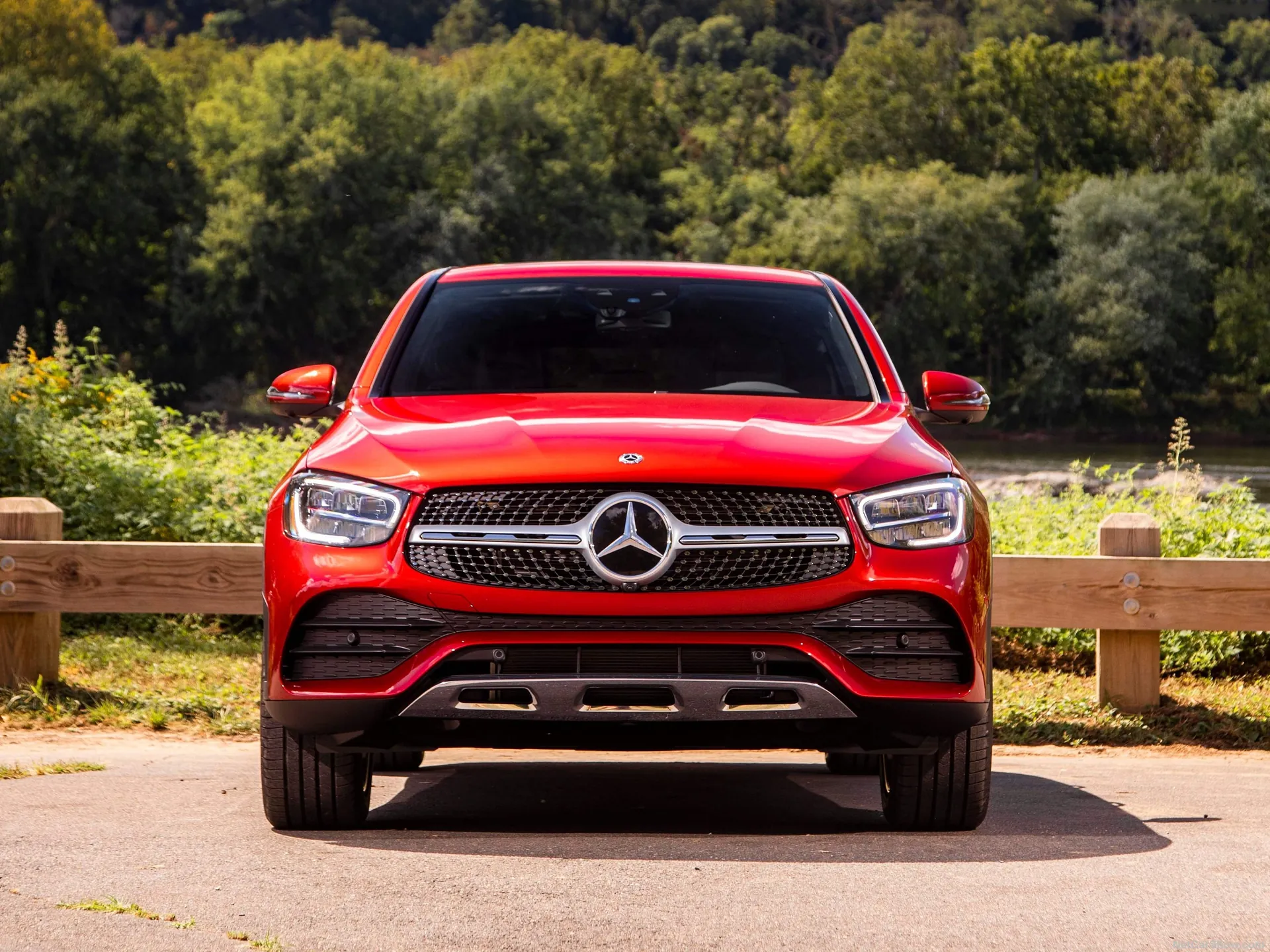 Mercedes-Benz GLC Coupe (2020) - Front