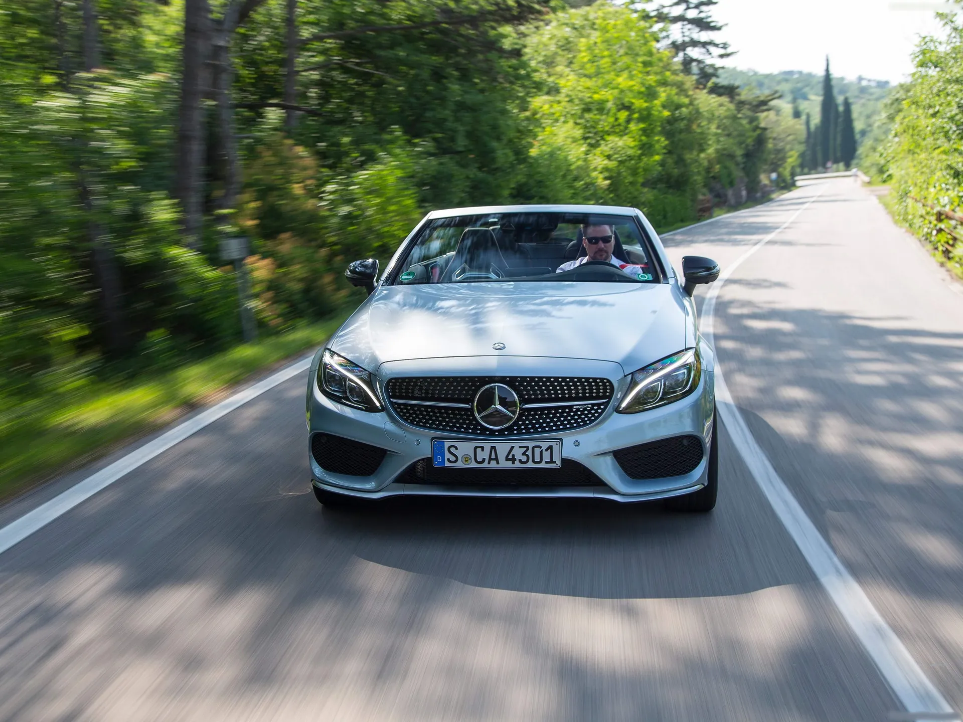 Mercedes-Benz C43 AMG 4Matic Cabriolet (2017) – zepředu