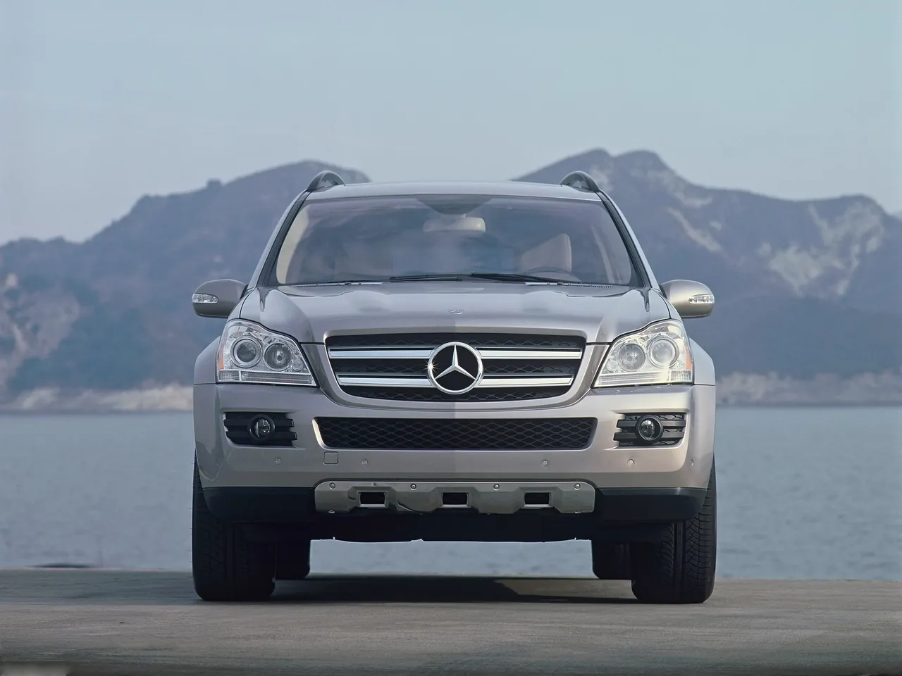 Mercedes-Benz GL-Class (2006) - Front