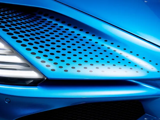 Bugatti W16 Mistral Fly Bug (2026)