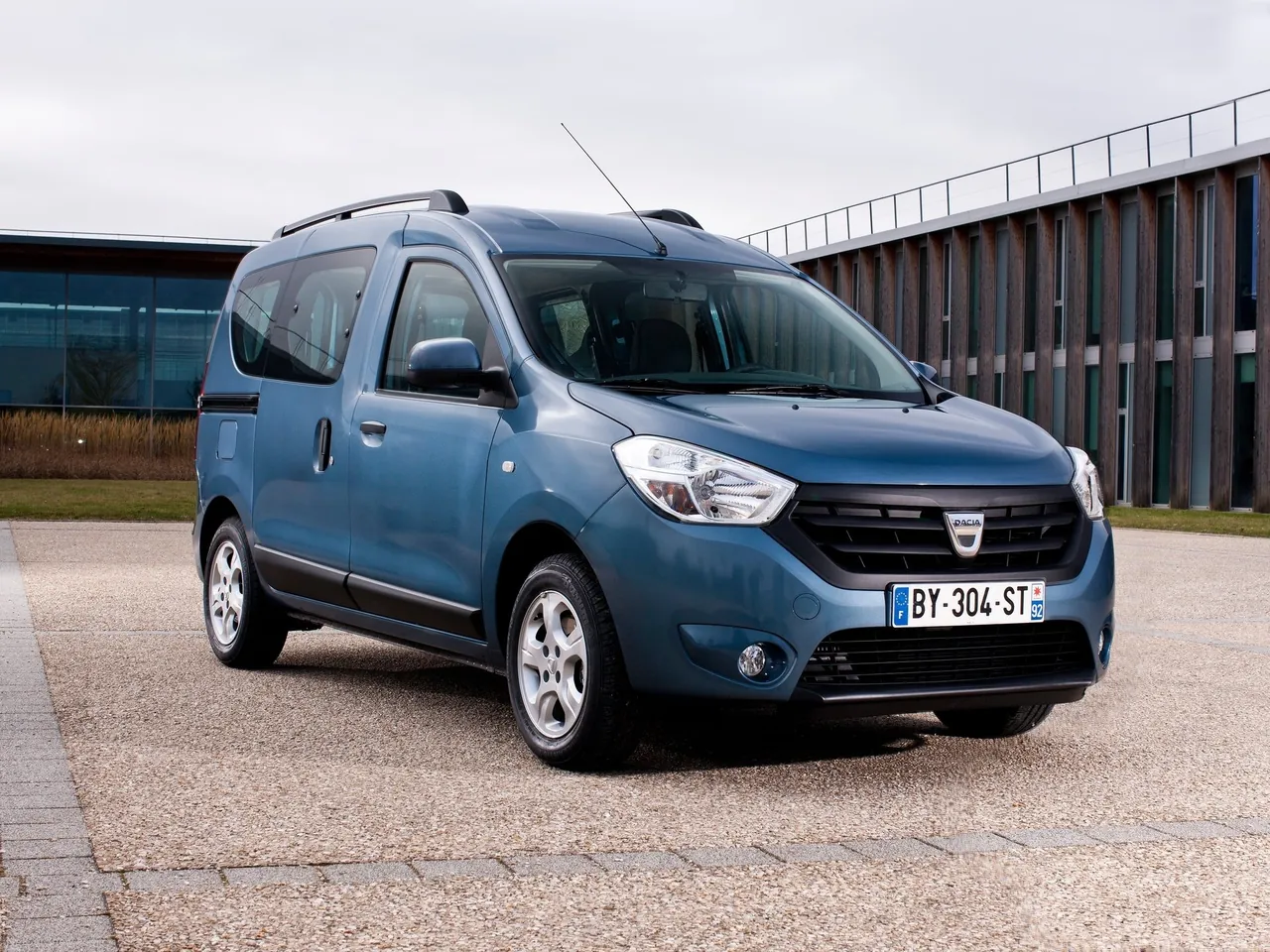 Dacia Dokker (2013)