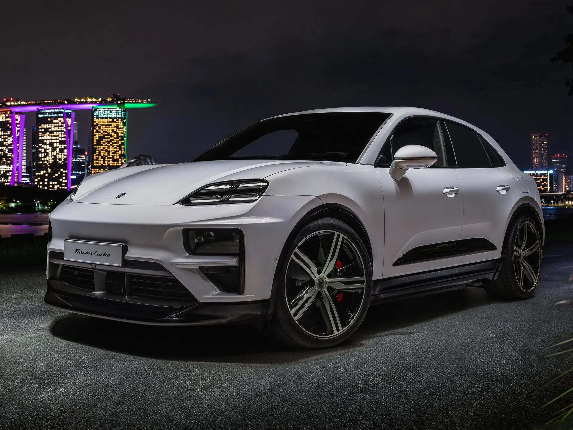 Porsche Macan Turbo (2025)