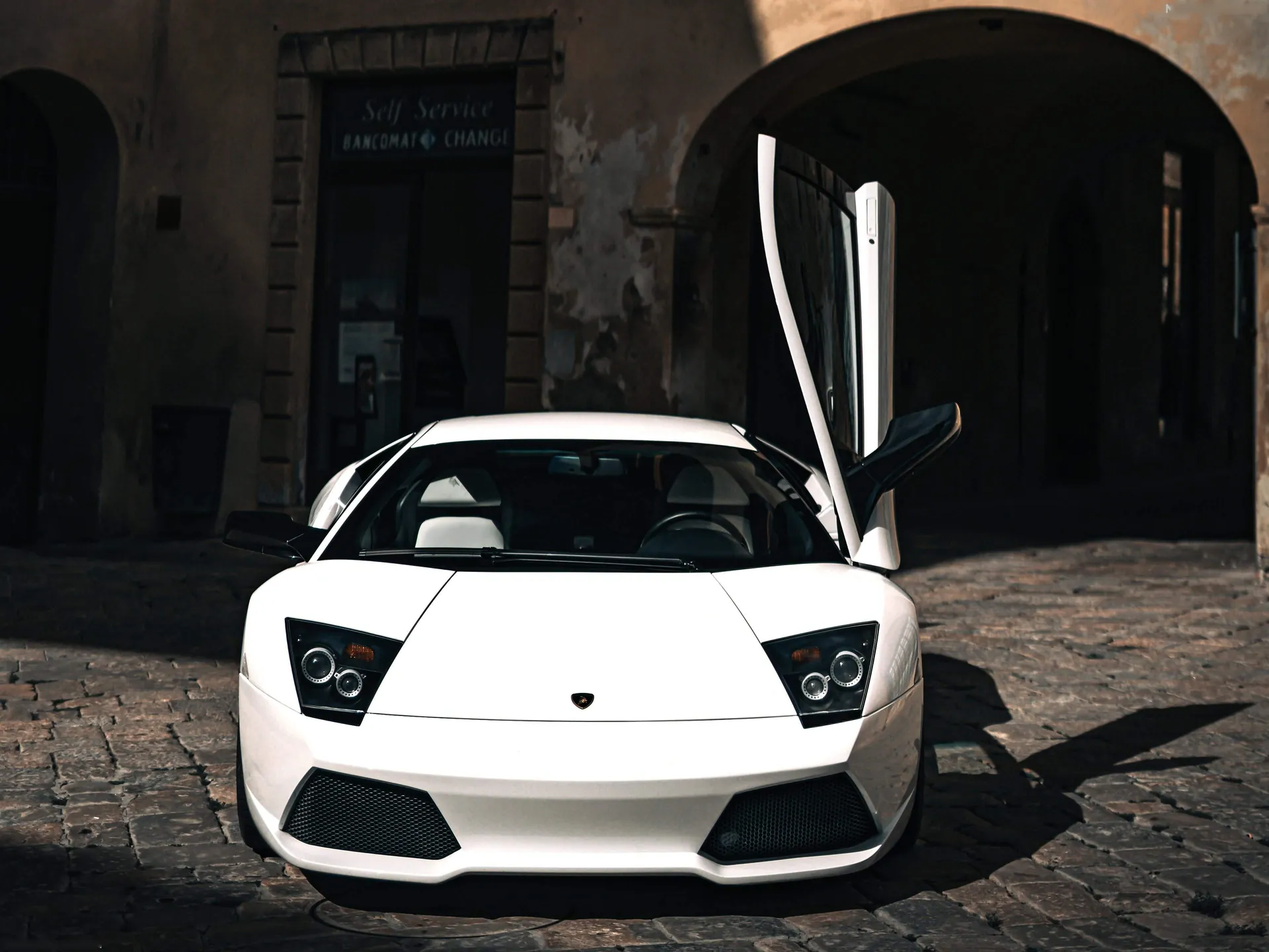 Lamborghini Murcielago LP640 Versace (2007) – zepředu