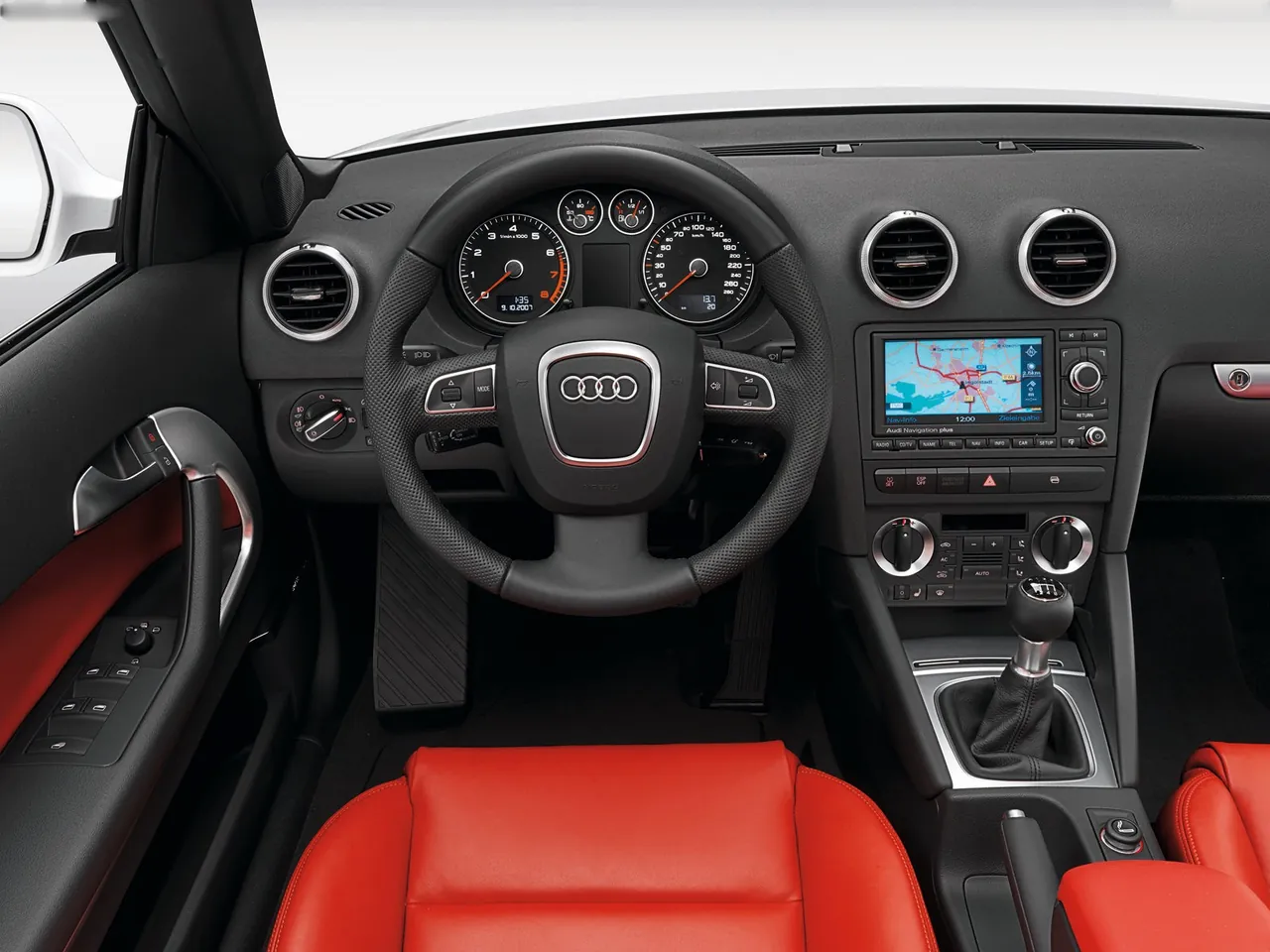 Audi A3 Cabriolet (2008) – interiér