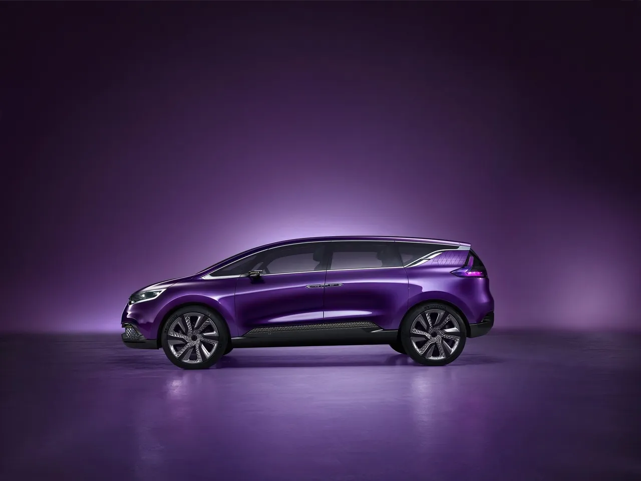 Renault Initiale Paris Concept (2013) – boční profil