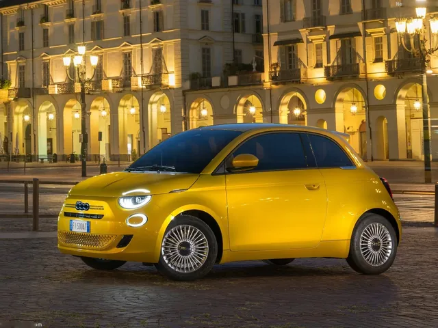 Fiat 500 Hybrid (2026)