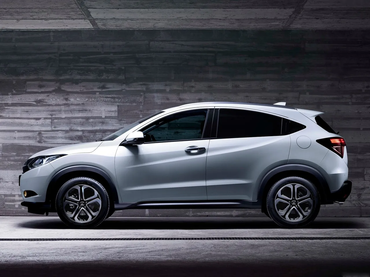 Honda HR-V [EU] (2016) – boční profil