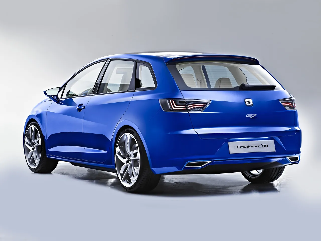 Seat Ibiza IBZ Concept (2009) – zadní tříčtvrteční pohled