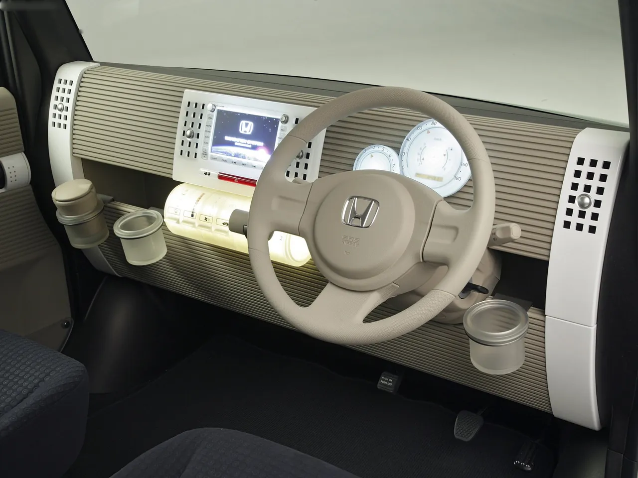 Honda Step Bus Concept (2006) – interiér