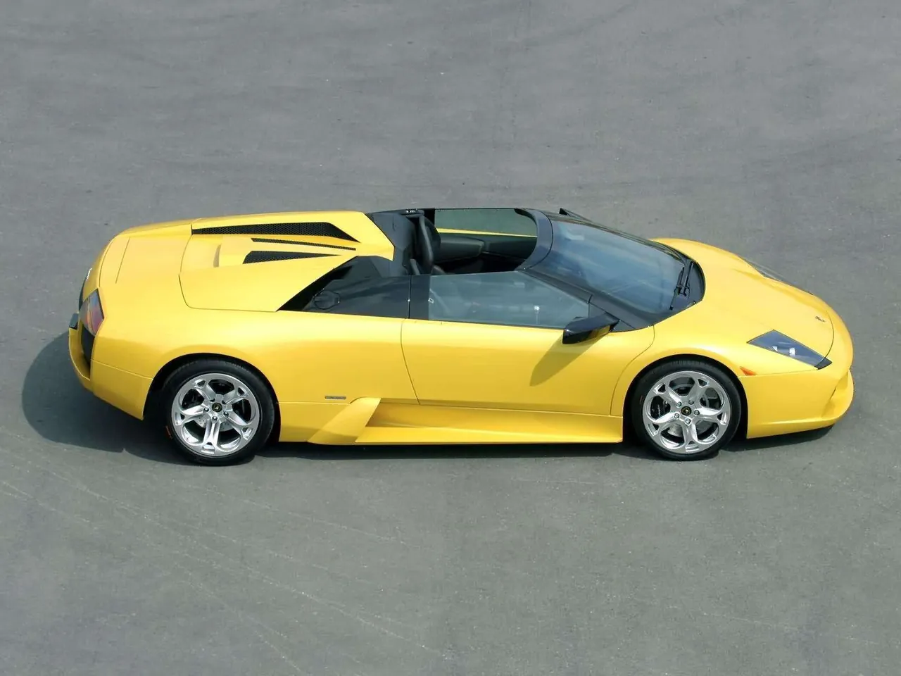Lamborghini Murcielago Roadster (2004) – boční profil