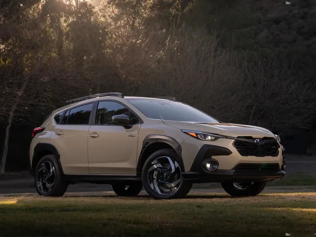 Subaru Crosstrek Hybrid (2026)