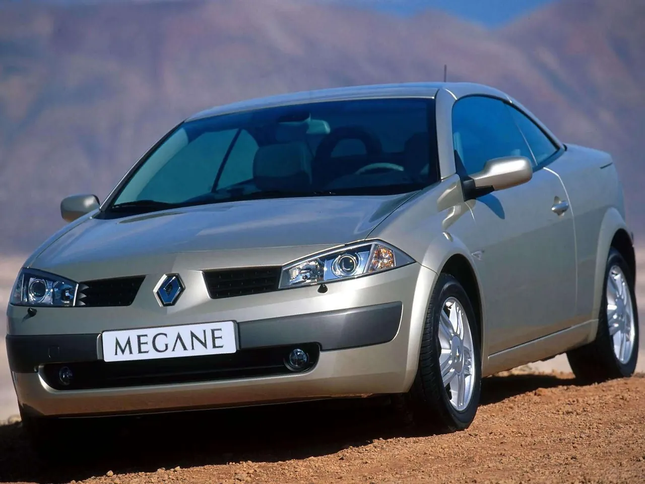 Renault Megane II CoupeCabriolet 1.6 Privilege Version (2003)