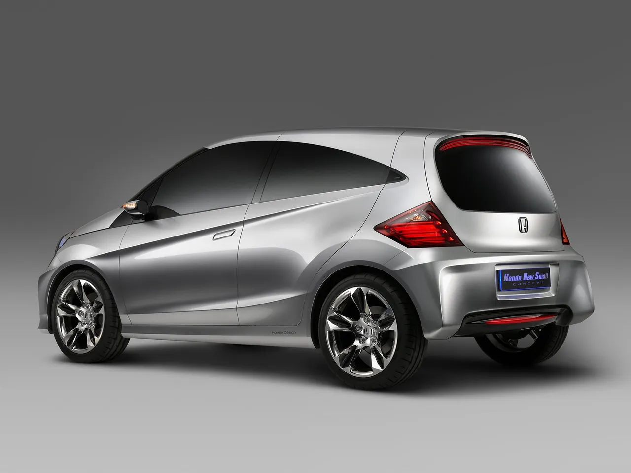 Honda New Small Concept (2010) – zadní tříčtvrteční pohled