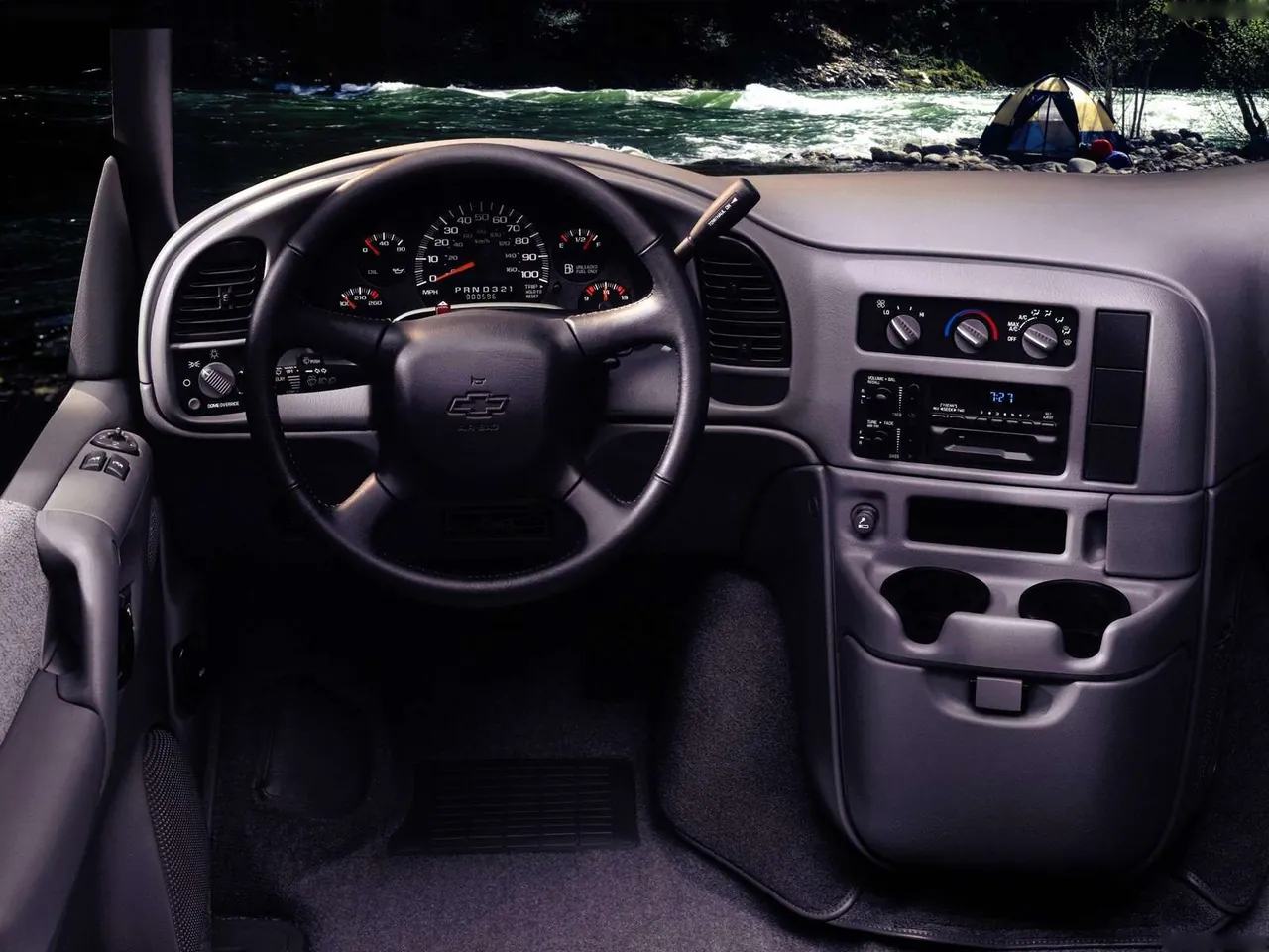 Chevrolet Astro (1999) – interiér