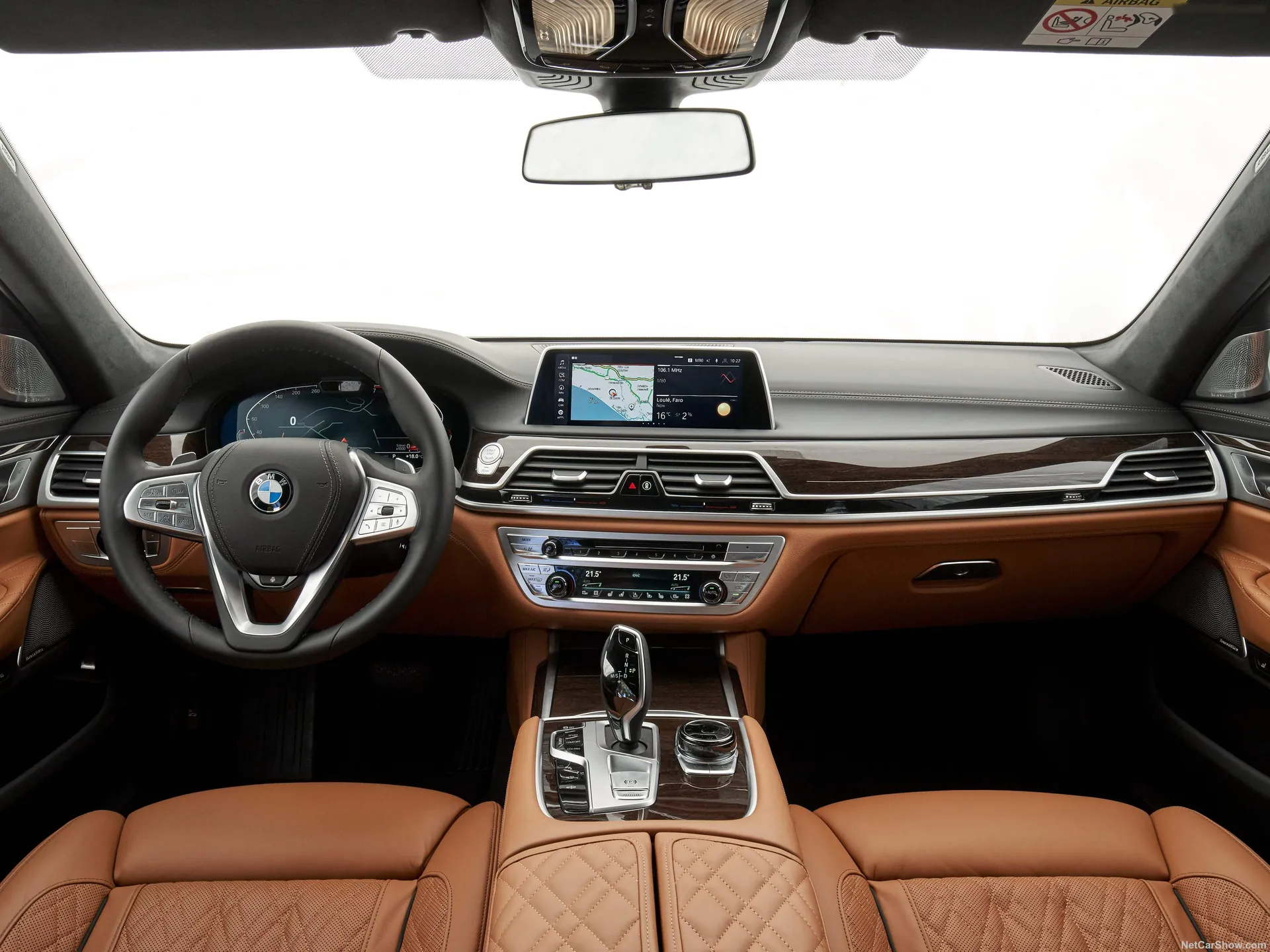 BMW 7-Series (2020) – interiér
