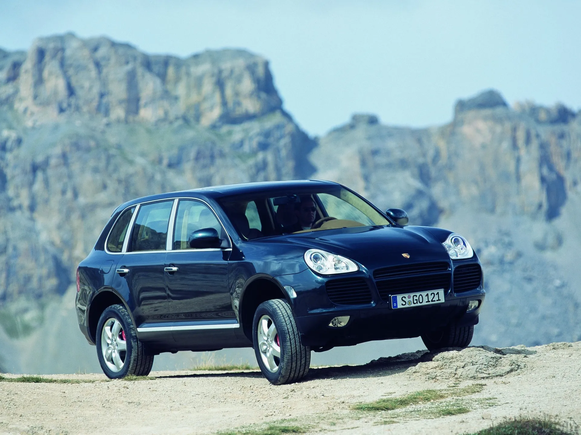 Porsche Cayenne Turbo (2004)