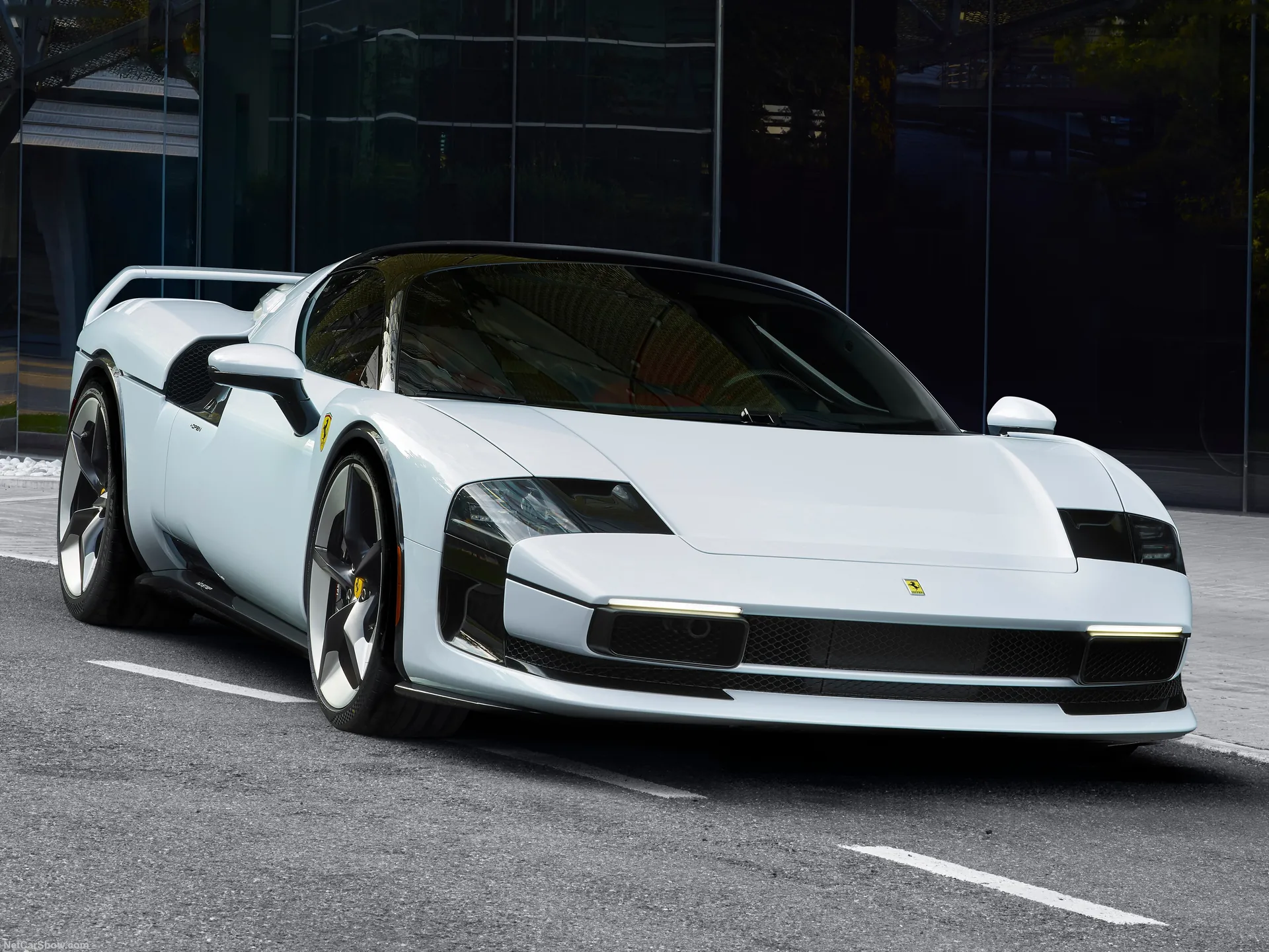 Ferrari SC40 (2025)