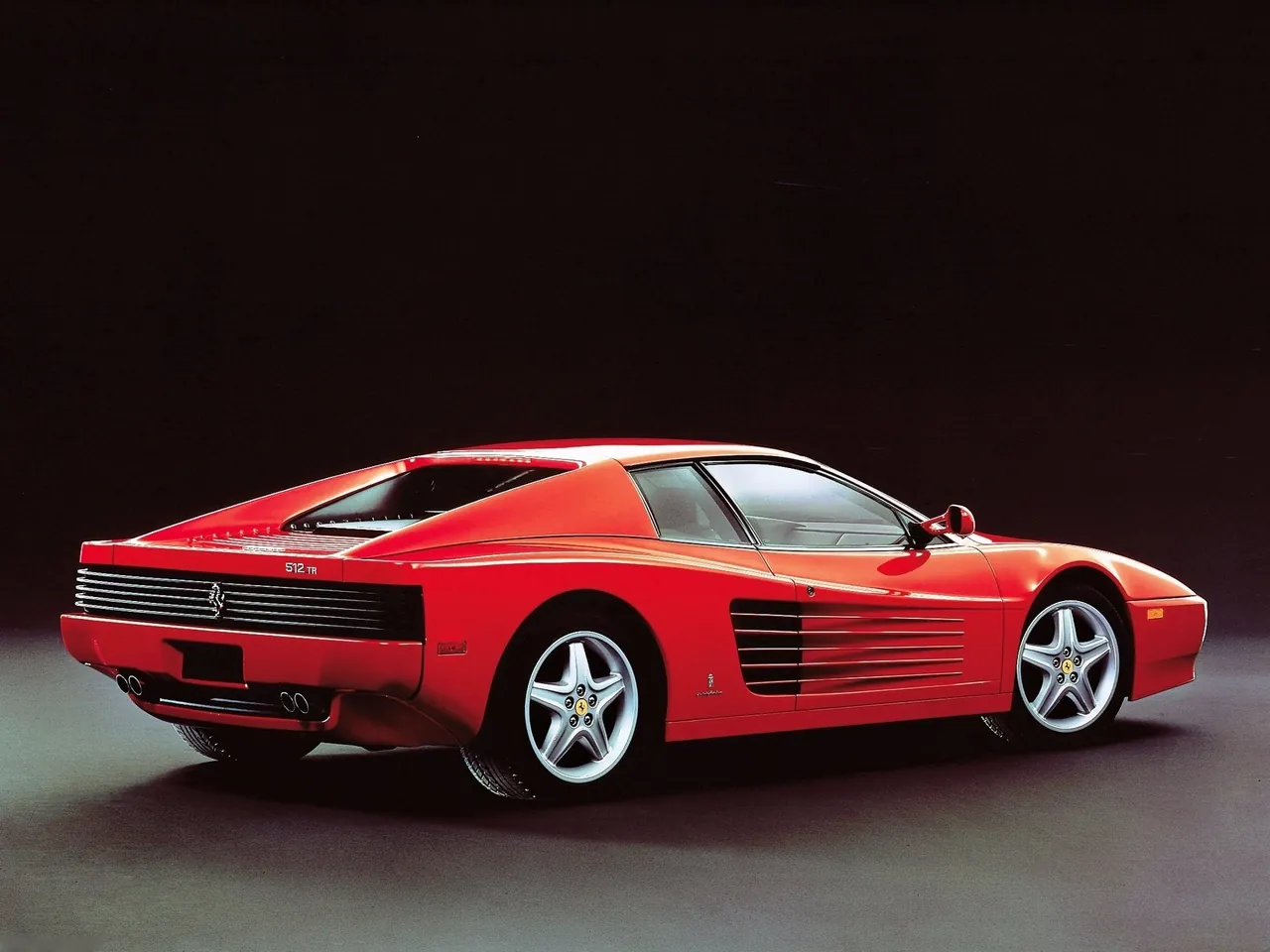 Ferrari 512 TR (1991) – zadní tříčtvrteční pohled