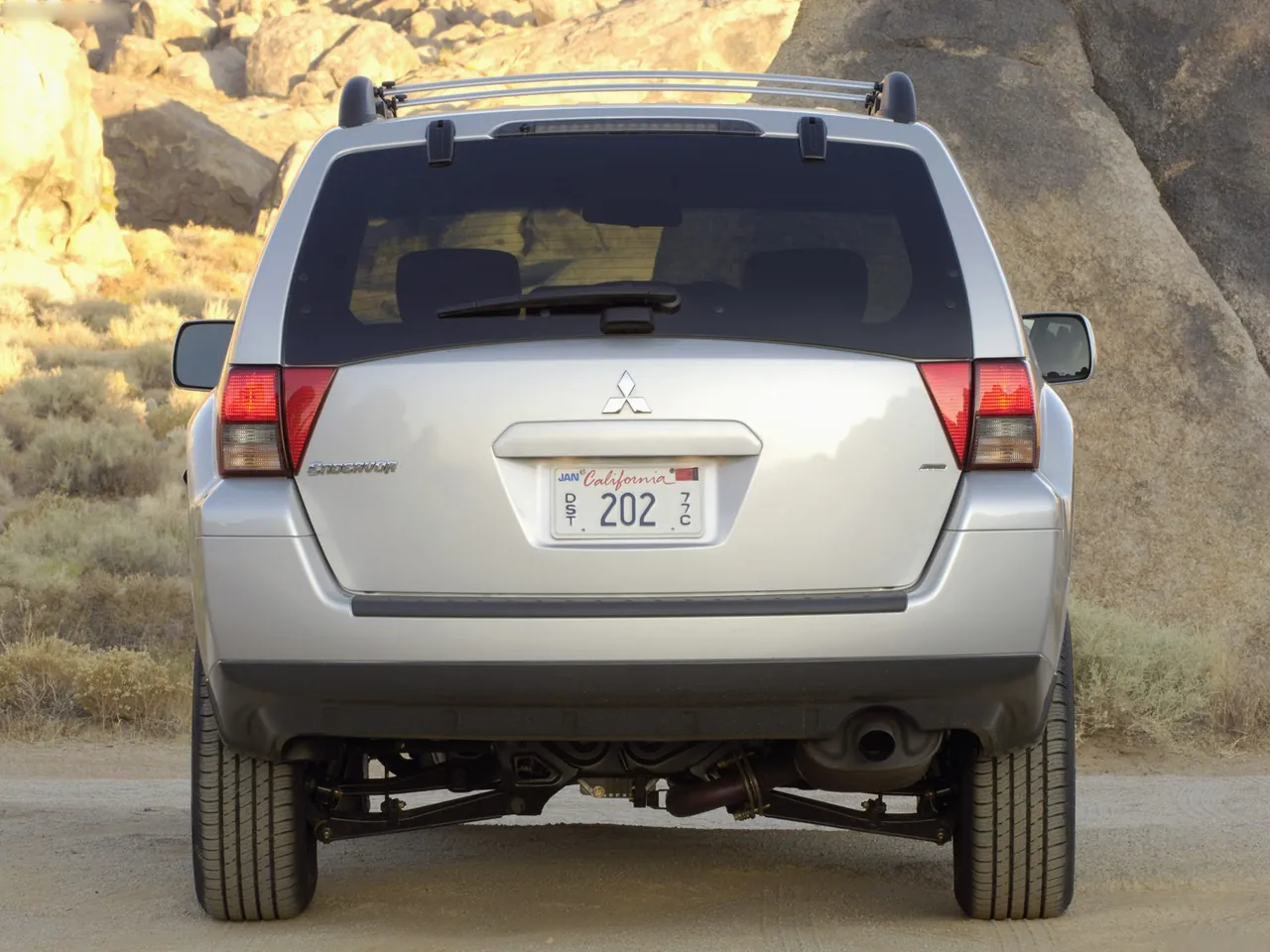 Mitsubishi Endeavor LTD (2006) - Rear