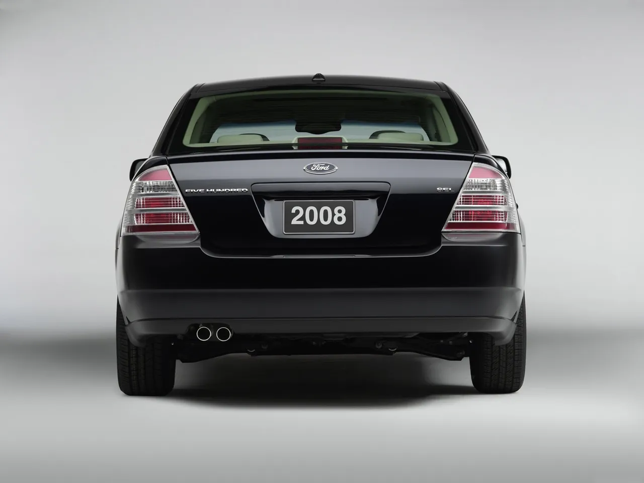Ford Five Hundred (2008) – zezadu