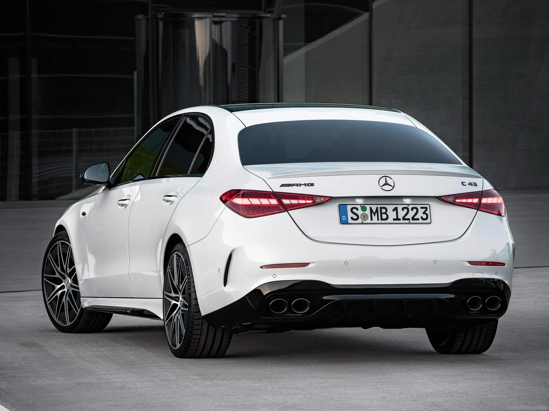 Mercedes-Benz C43 AMG (2023) - Rear Three-Quarter