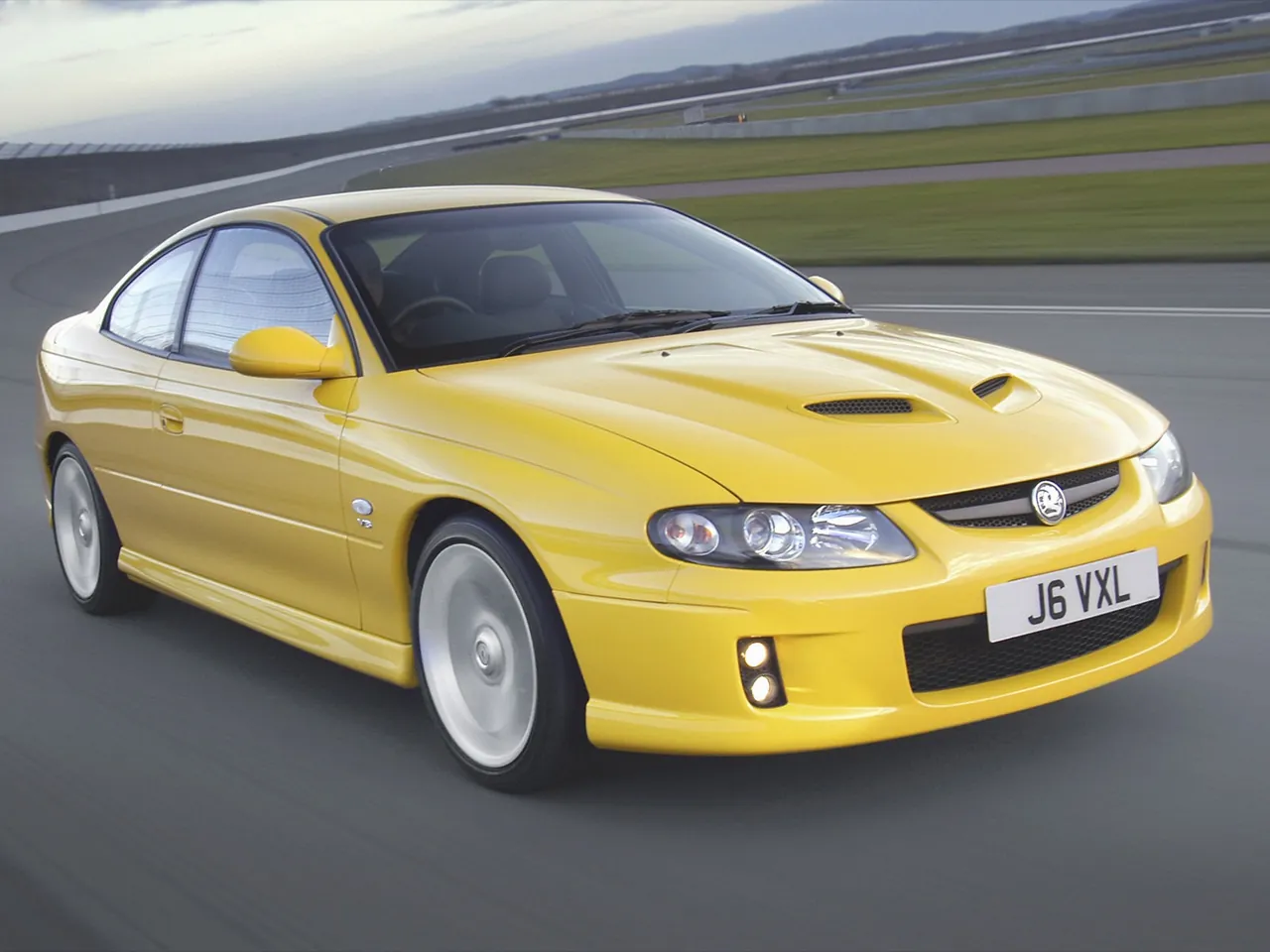 Vauxhall Monaro V8 (2005)