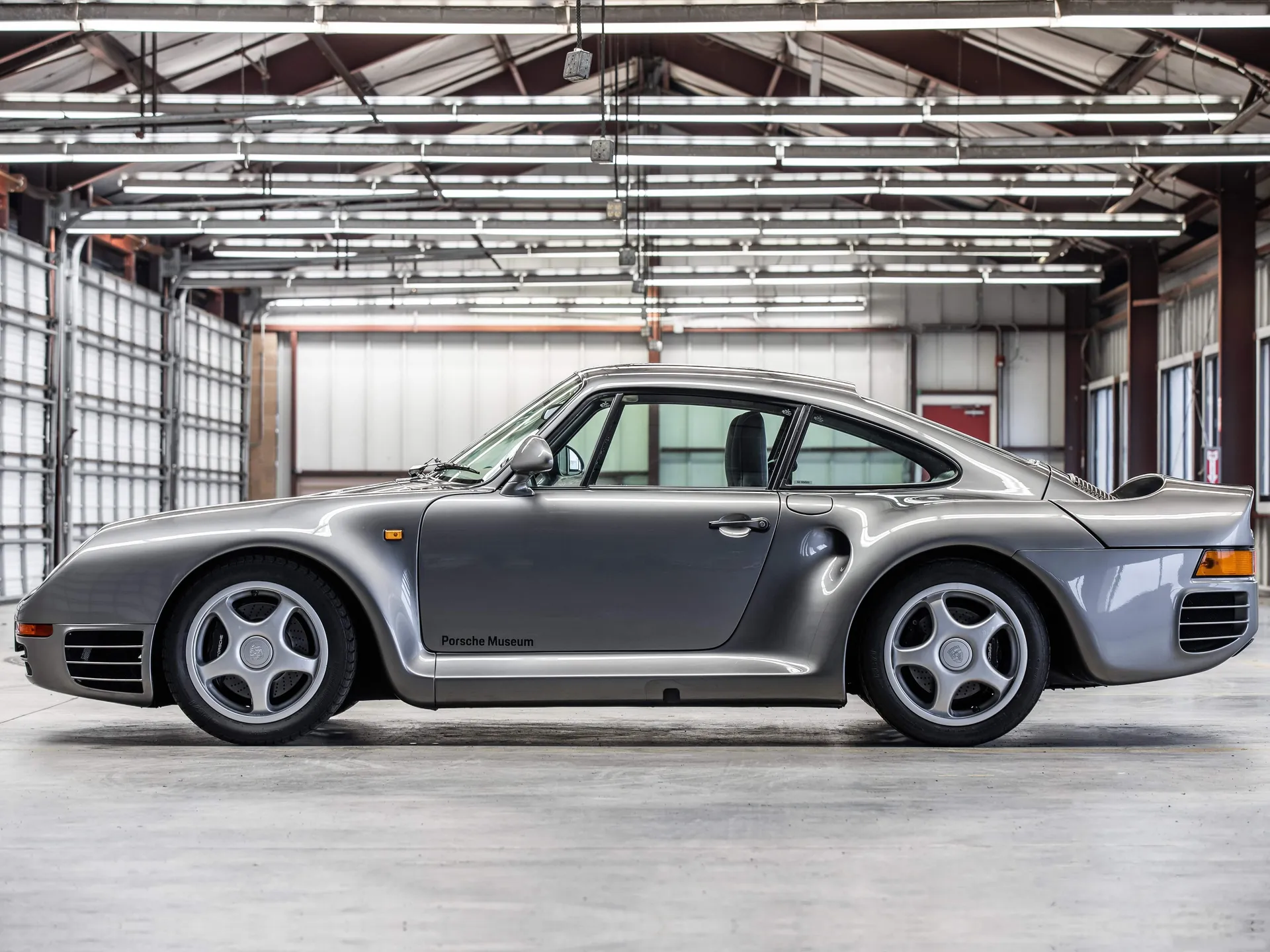 Porsche 959 (1986) - Side Profile
