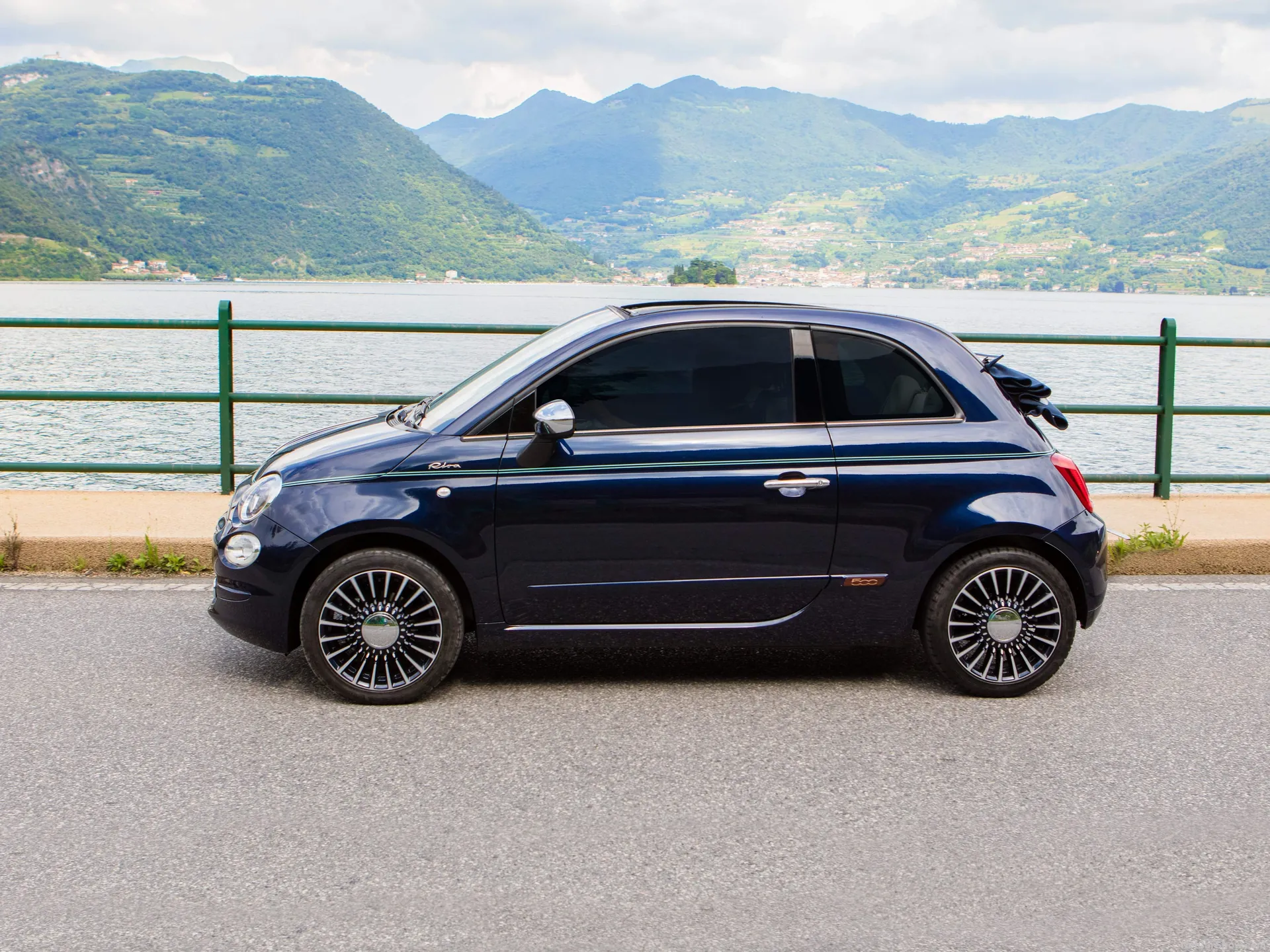 Fiat 500 Riva (2017) – boční profil