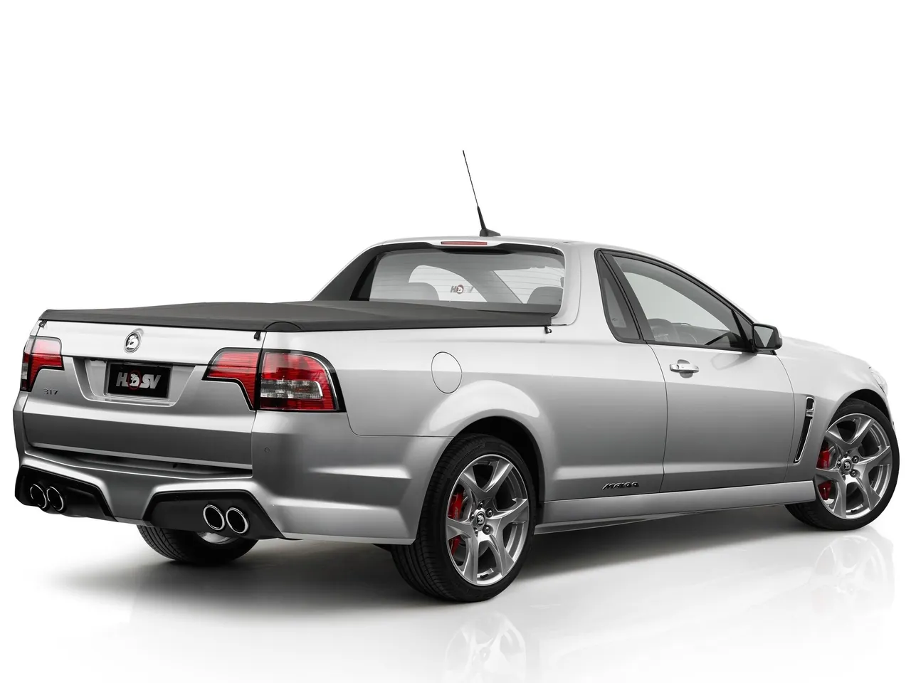 HSV Gen-F Maloo (2014) – zadní tříčtvrteční pohled