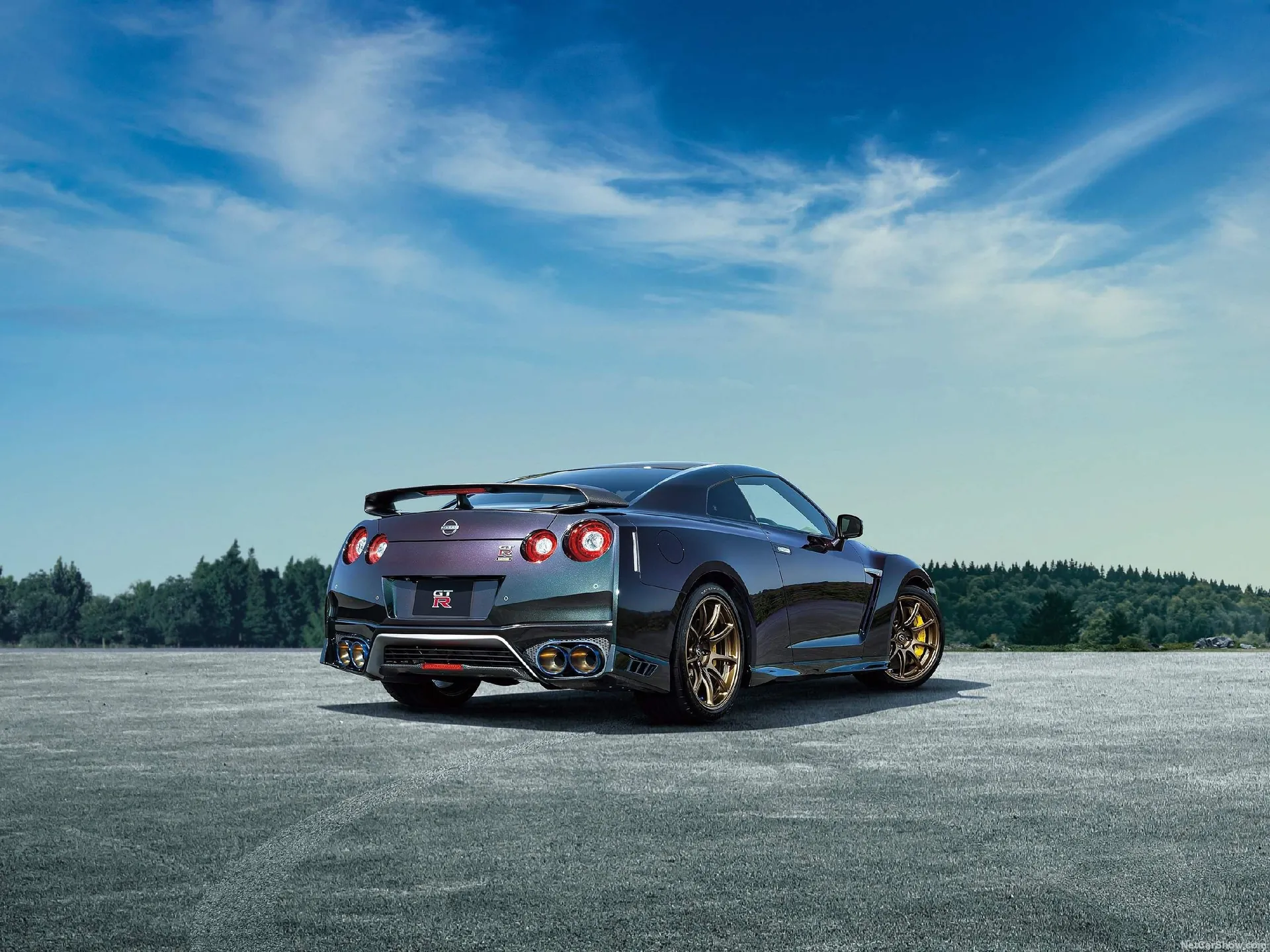 Nissan GT-R T-spec (2022) - Rear Three-Quarter