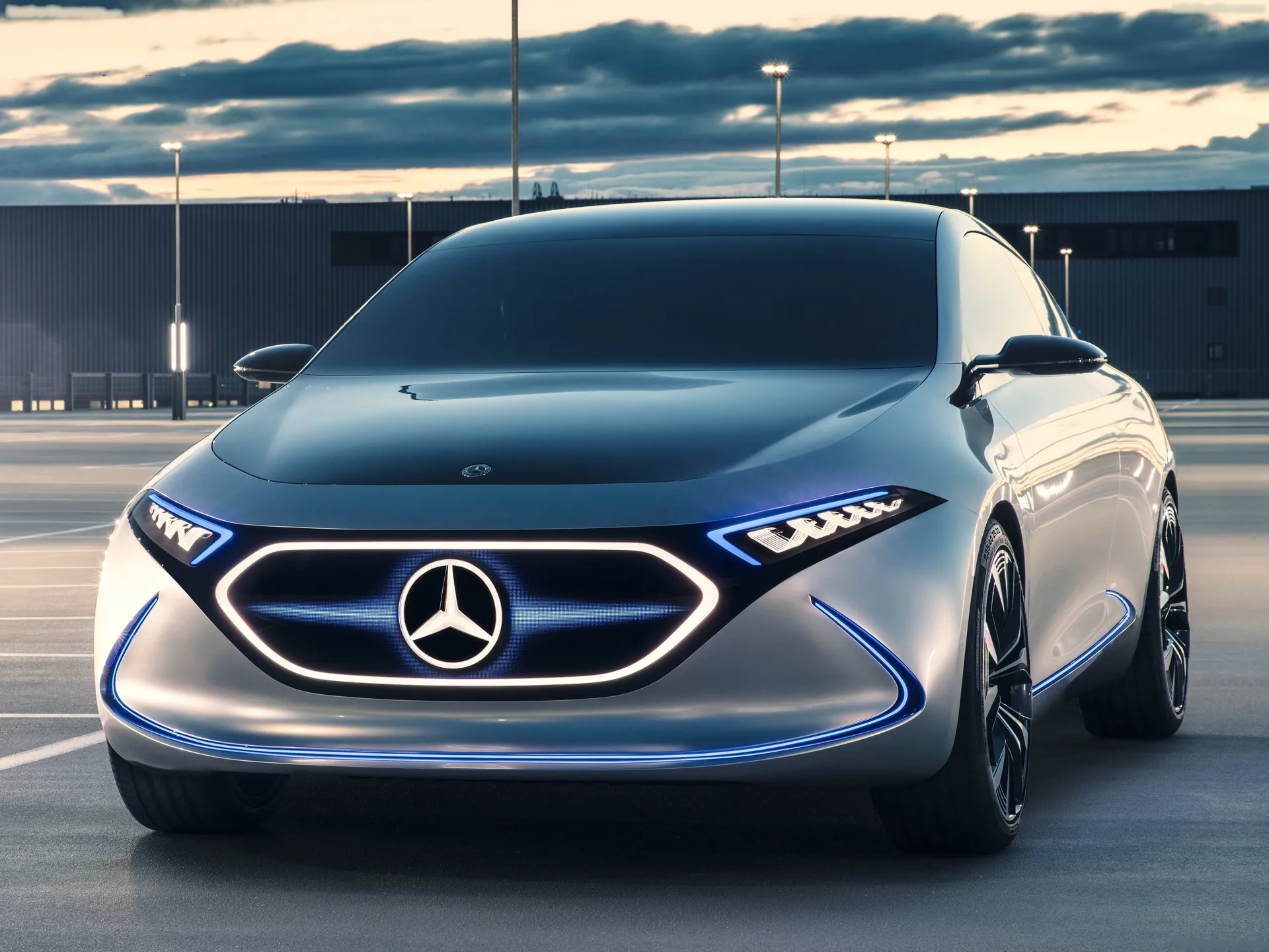 Mercedes-Benz EQA Concept (2017)