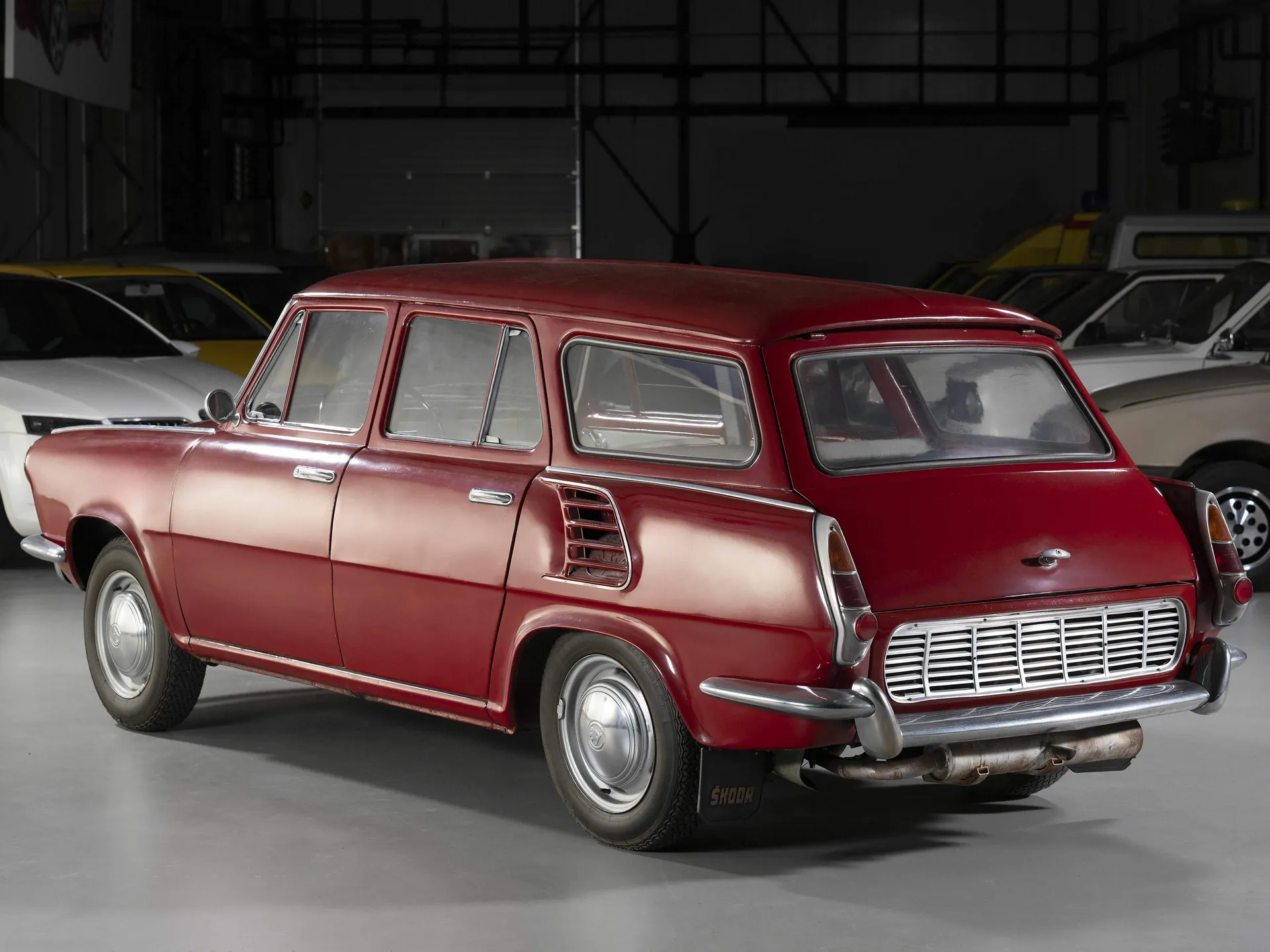 Skoda 990 NOV Combi Concept (1963) – zadní tříčtvrteční pohled