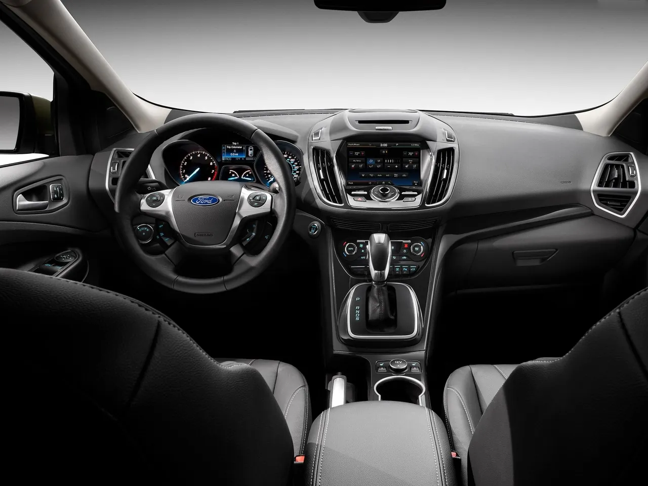 Ford Escape (2013) – interiér