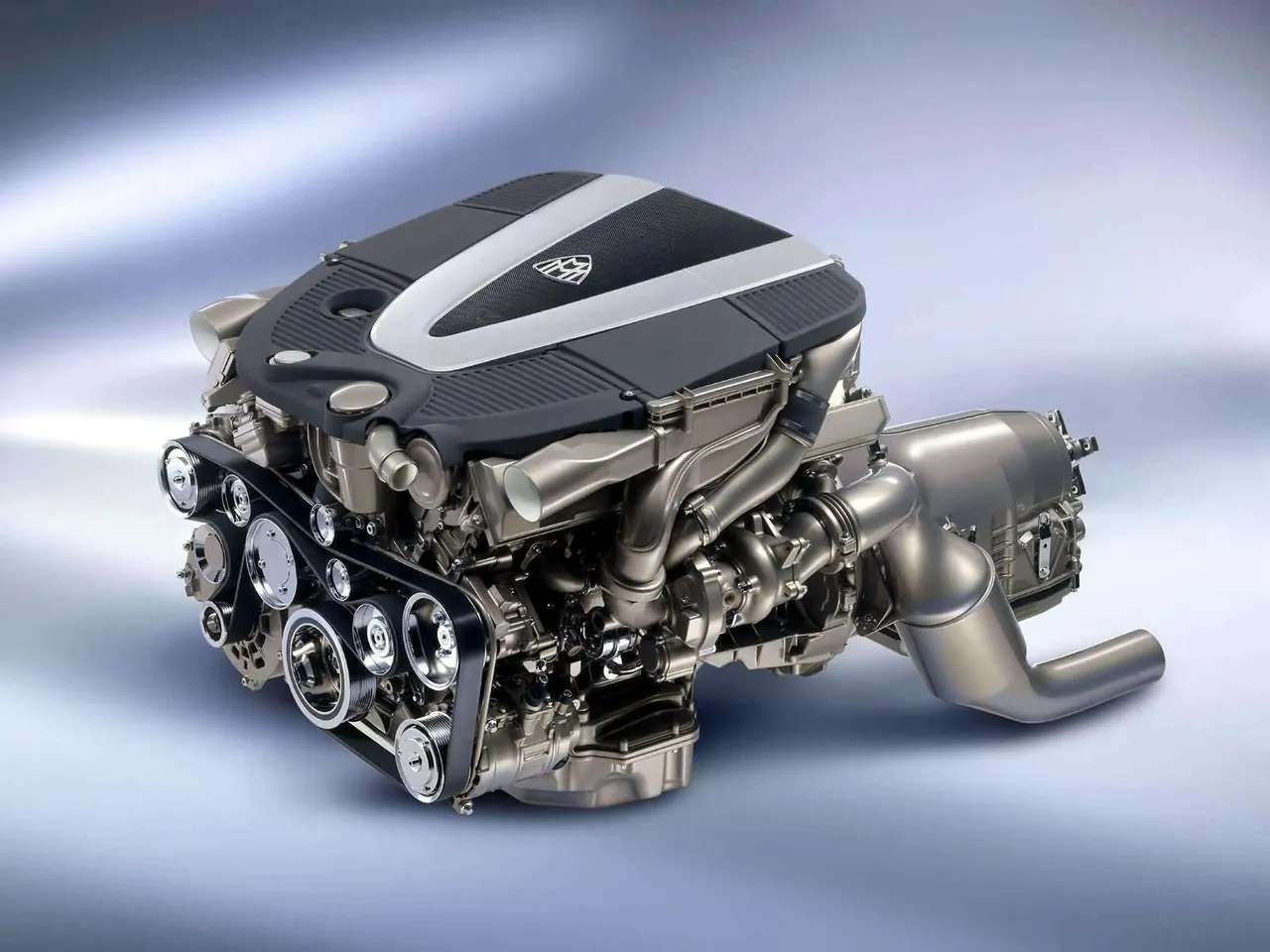 Maybach 62 (2002) – motor