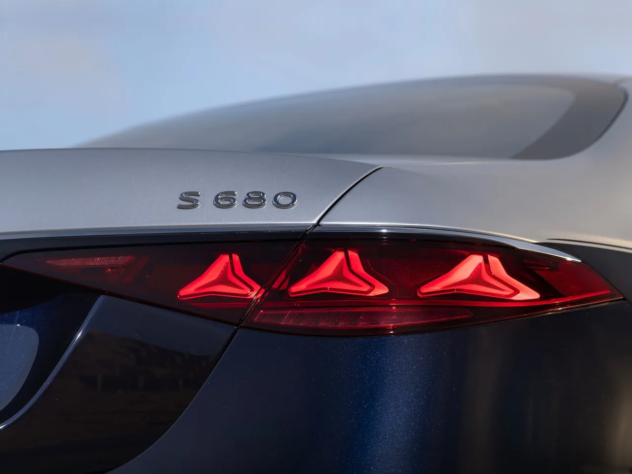 Mercedes-Benz S680 Maybach [US] (2027)
