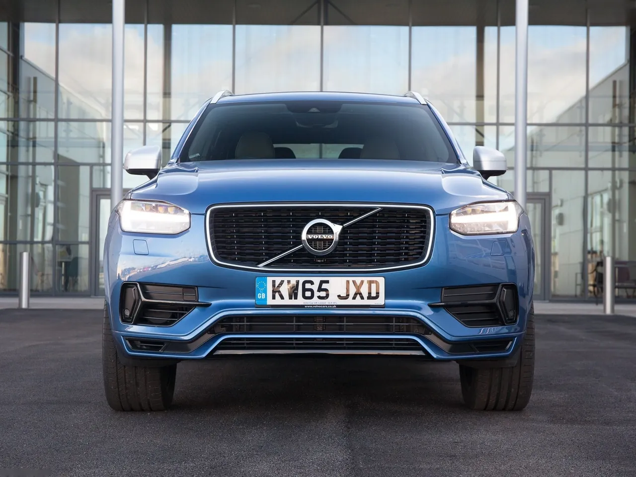 Volvo XC90 T8 Twin Engine (2016) – zepředu