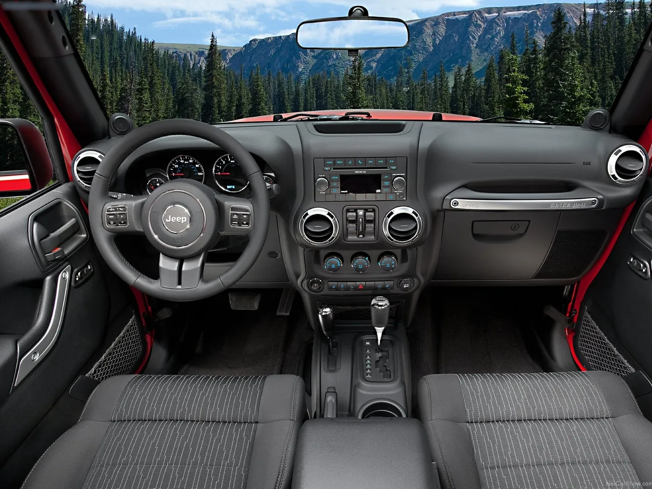 Jeep Wrangler (2011) – interiér